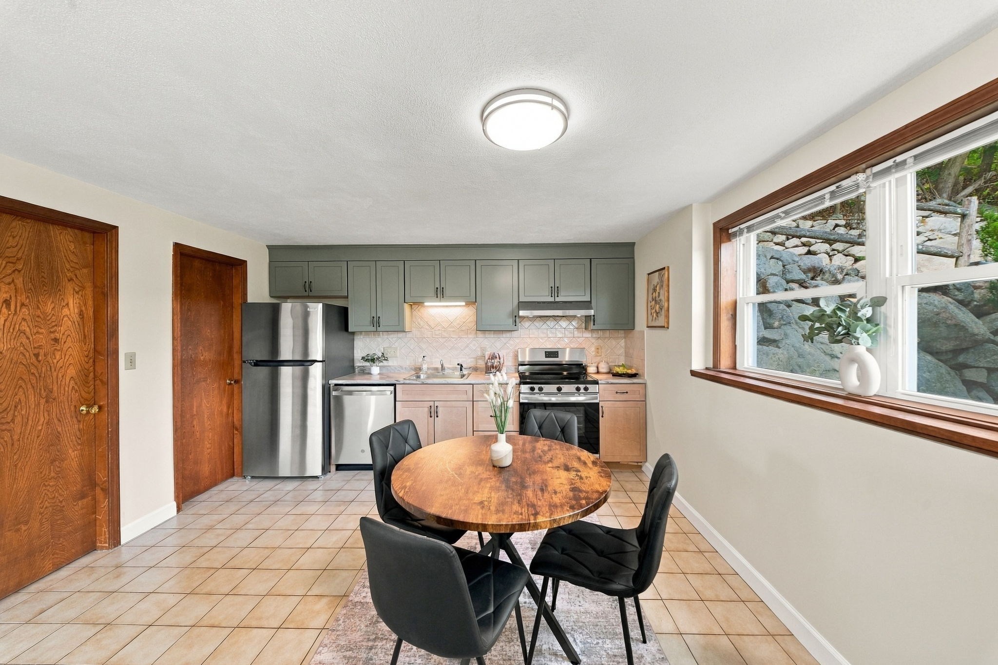 39 Mountain St # 39