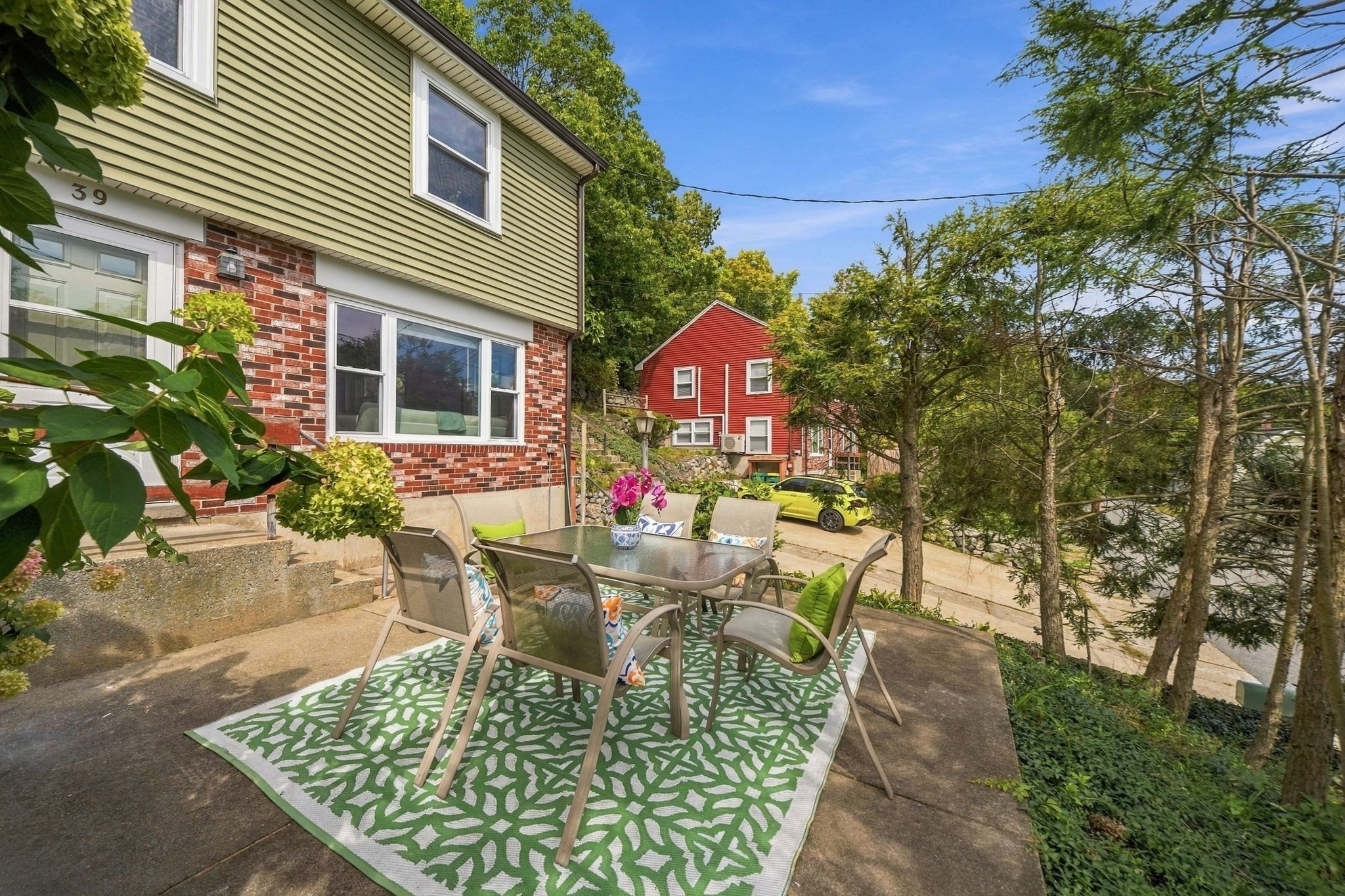 39 Mountain St # 39