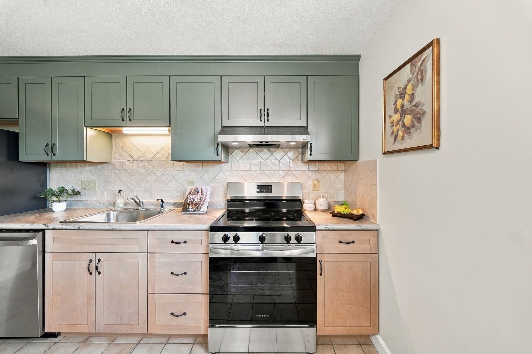 39 Mountain St # 39