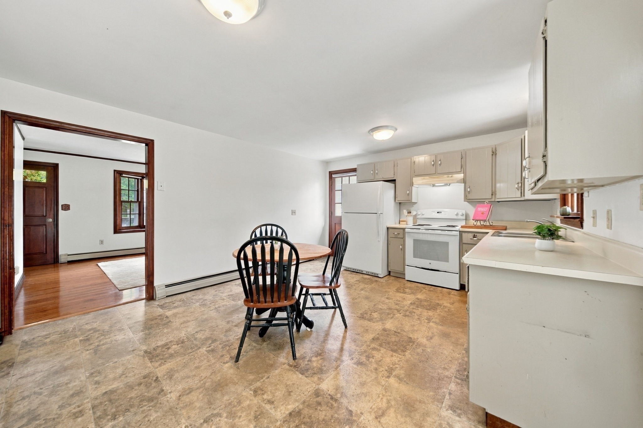 29 Dale Ave