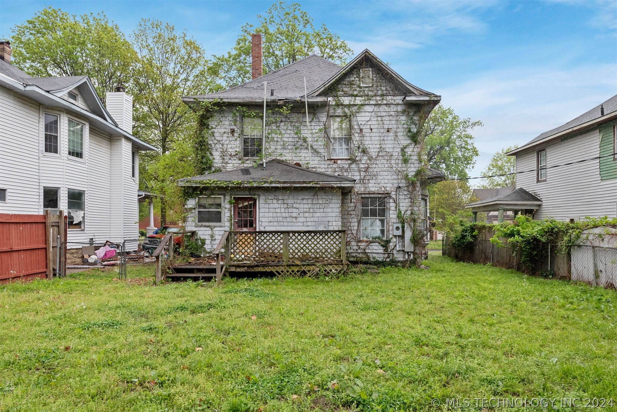 313 N 14th