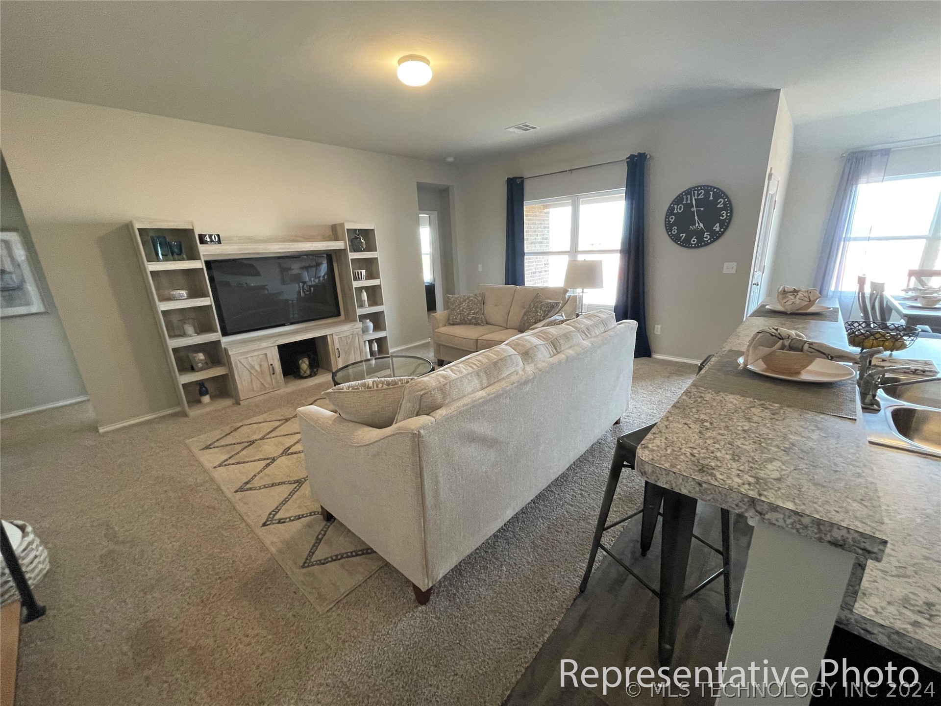 7526 E 144th Place N