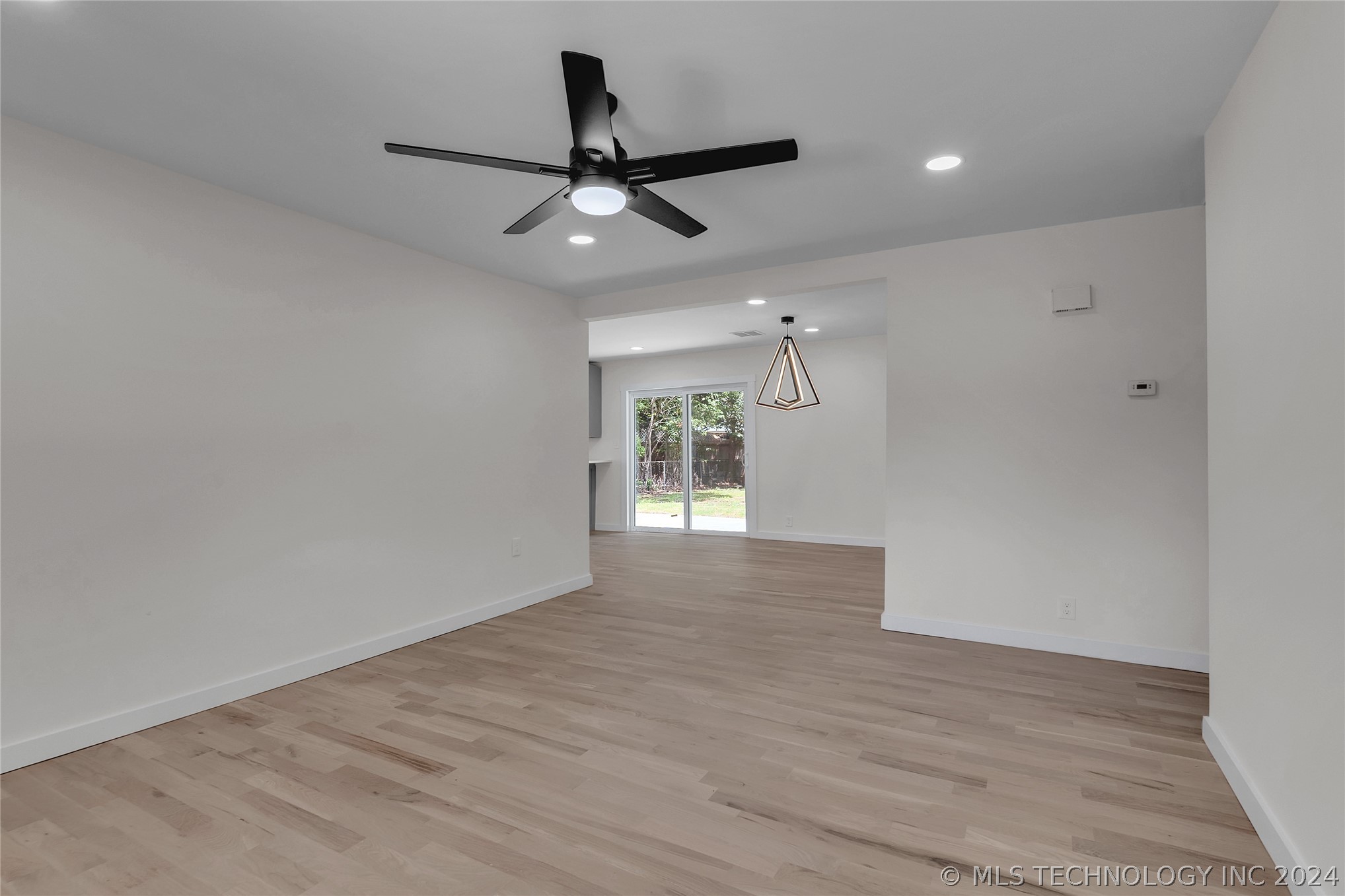 3431 S 116th Place