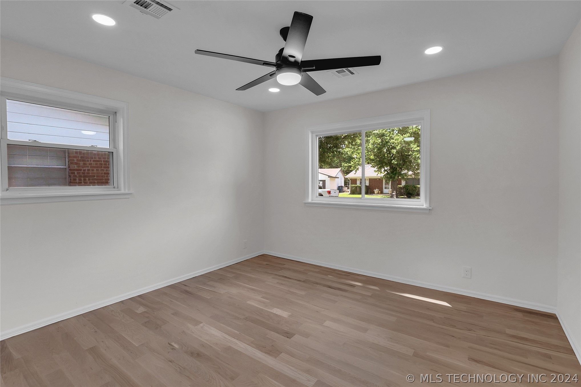 3431 S 116th Place