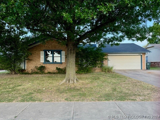7806 N 122nd East Avenue