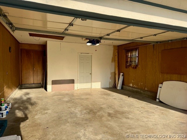 7806 N 122nd East Avenue