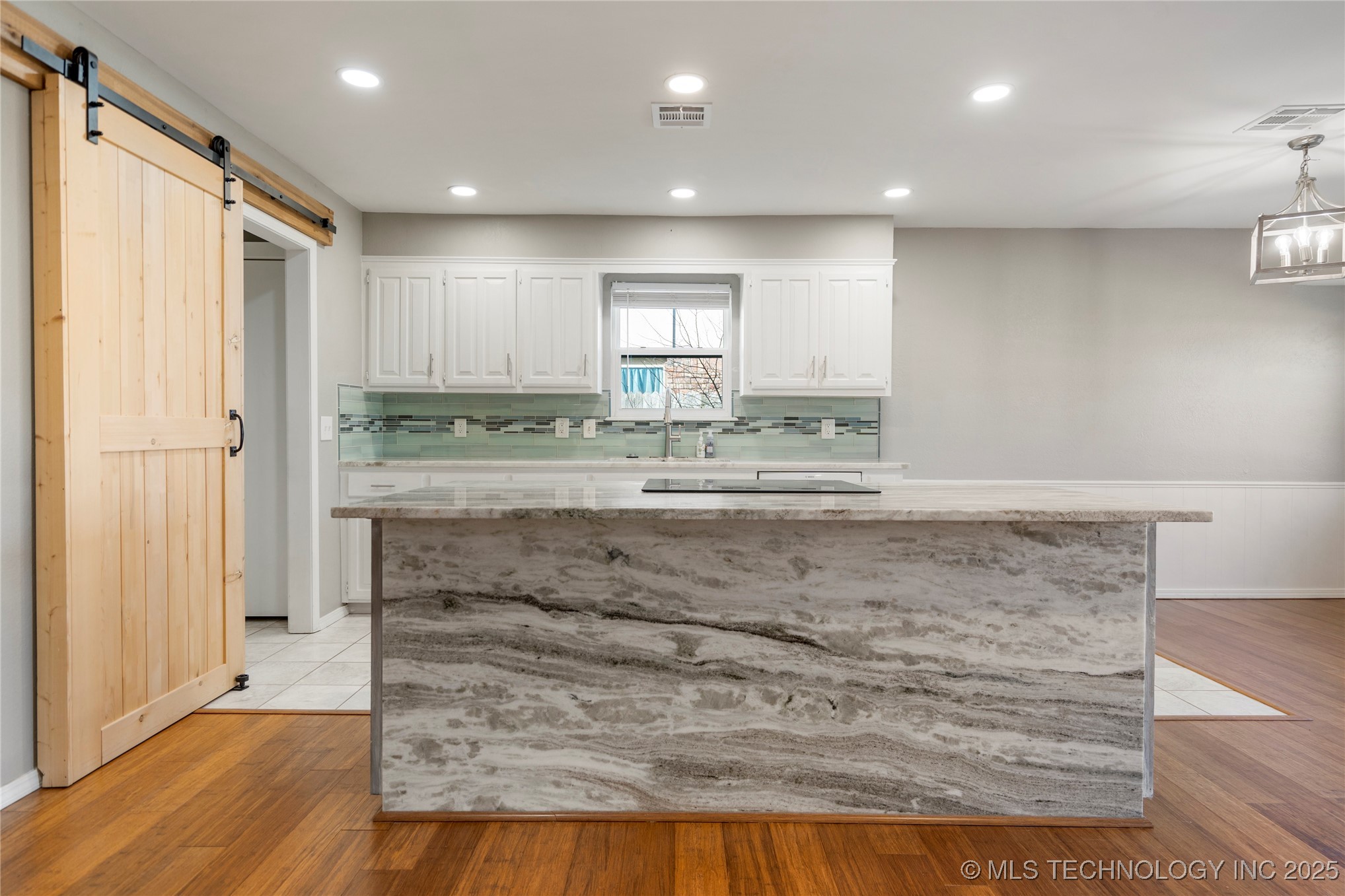 2951 W 66th Street