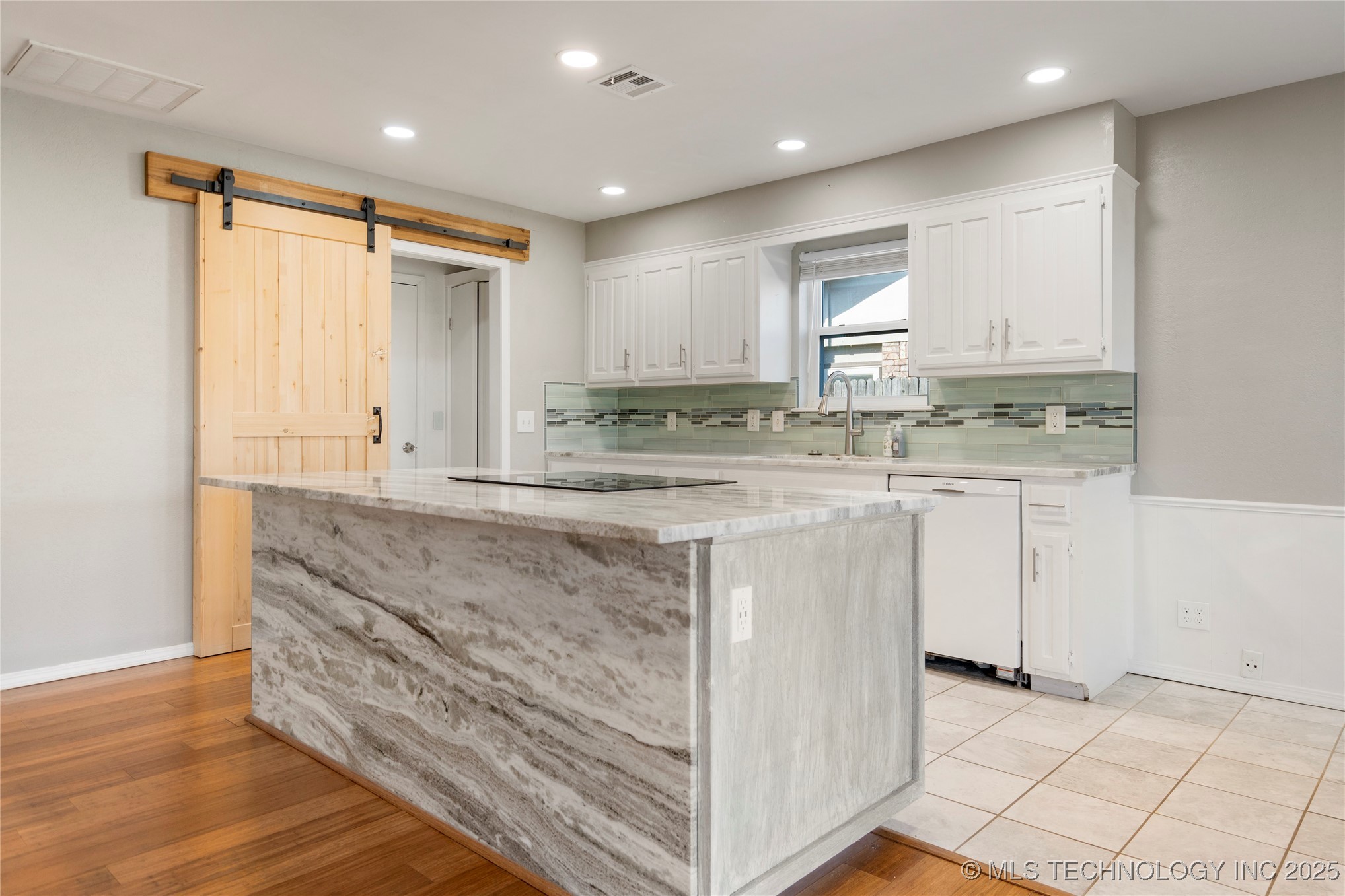 2951 W 66th Street