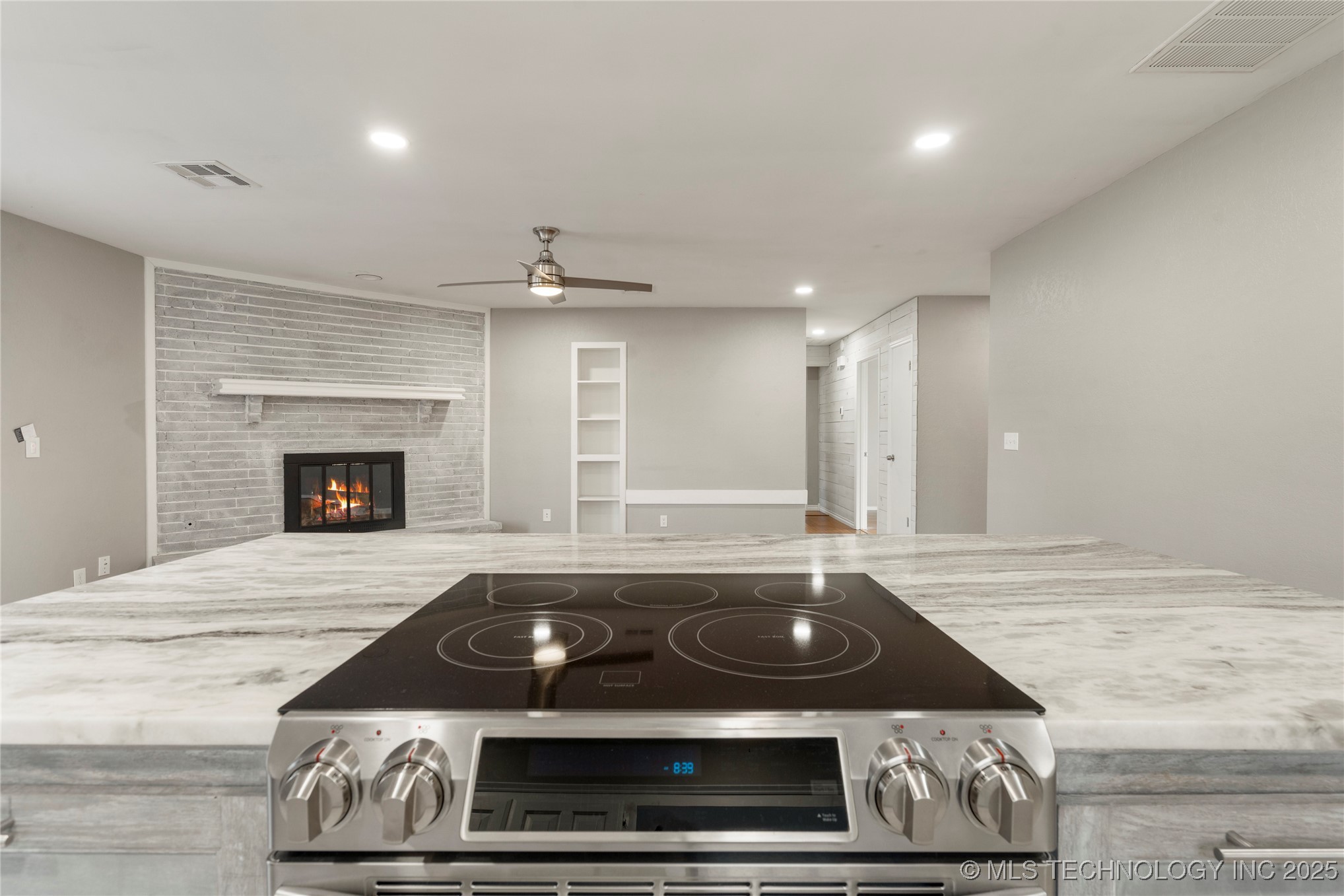 2951 W 66th Street