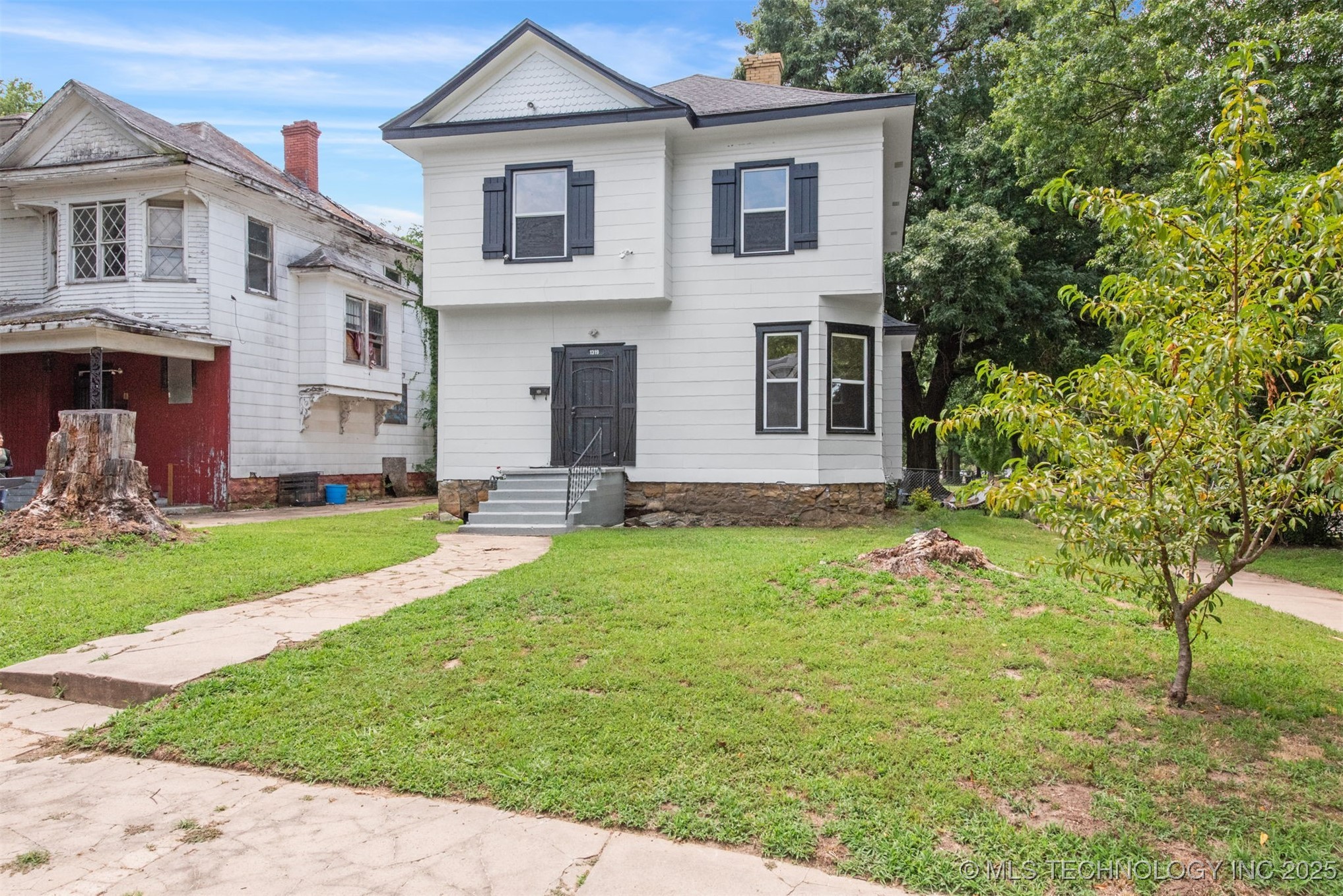 1319 Emporia Street