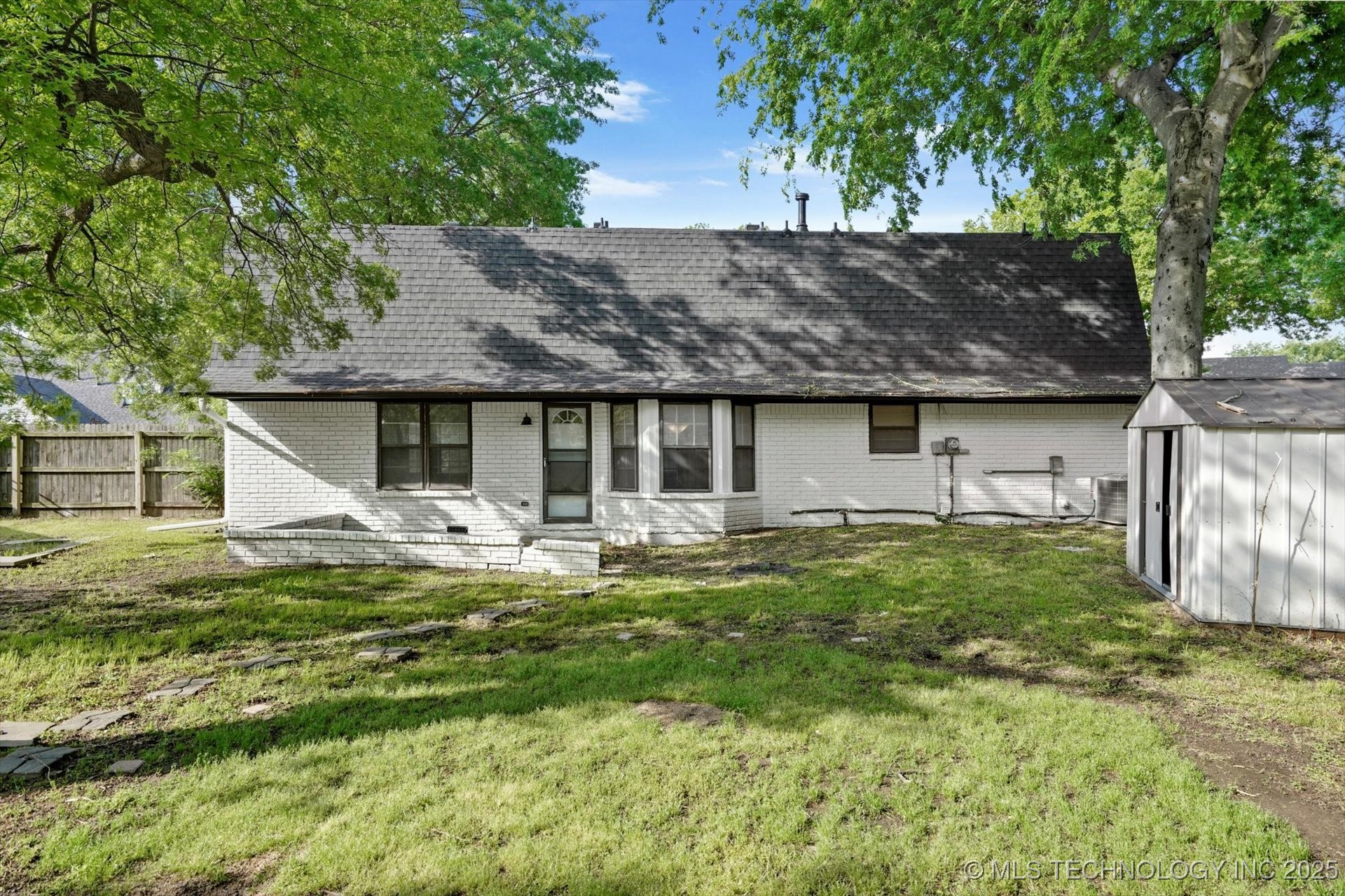 2939 S 95th East Avenue
