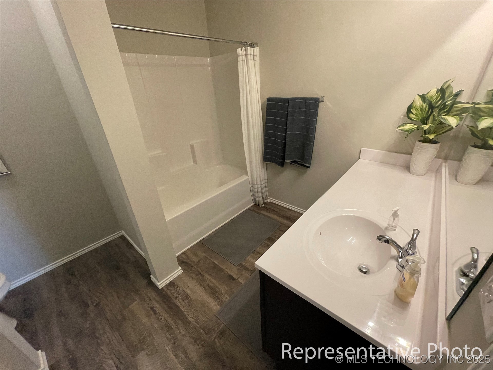29060 E 79th Place S