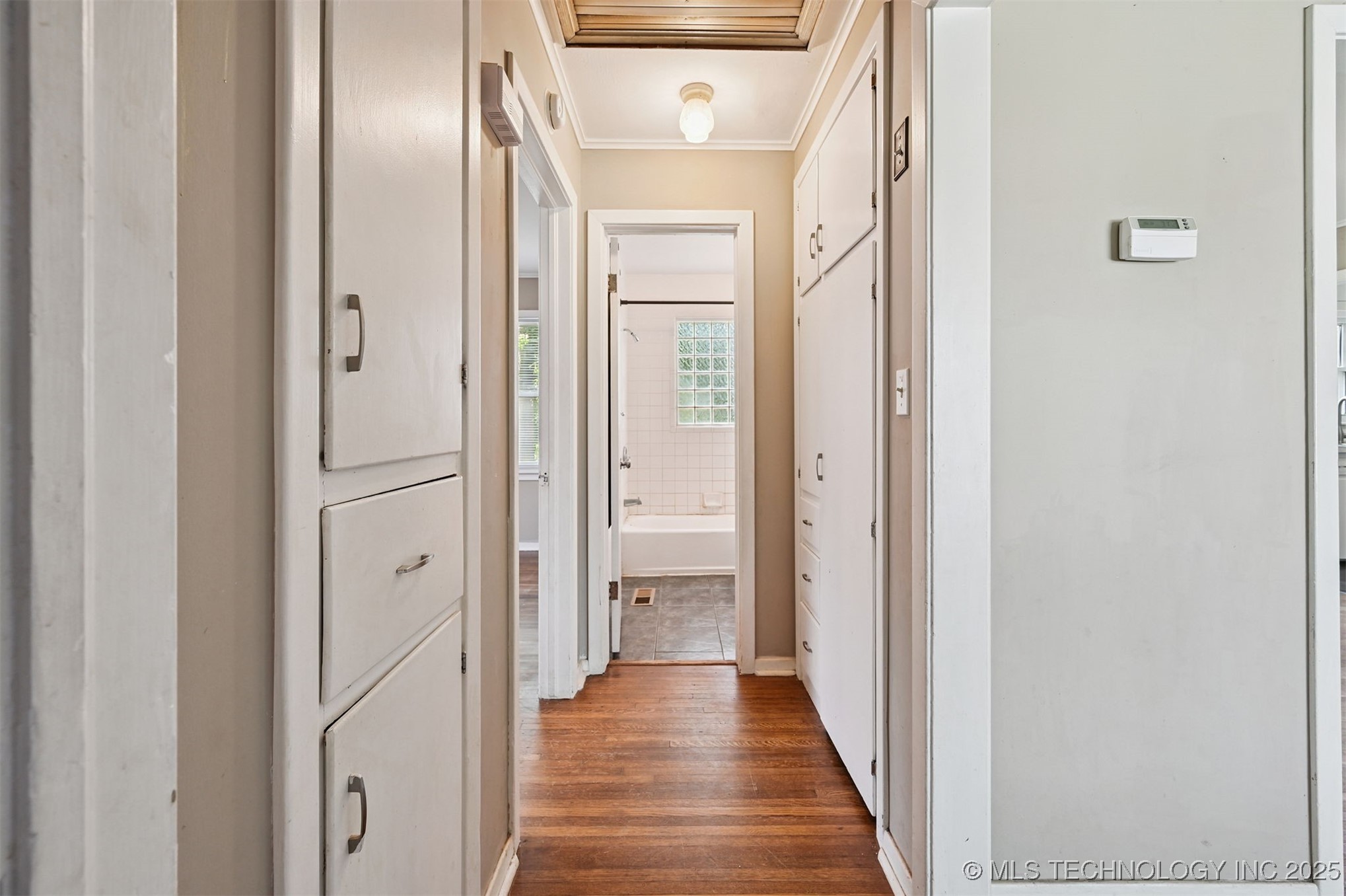 1422 E 52nd Street
