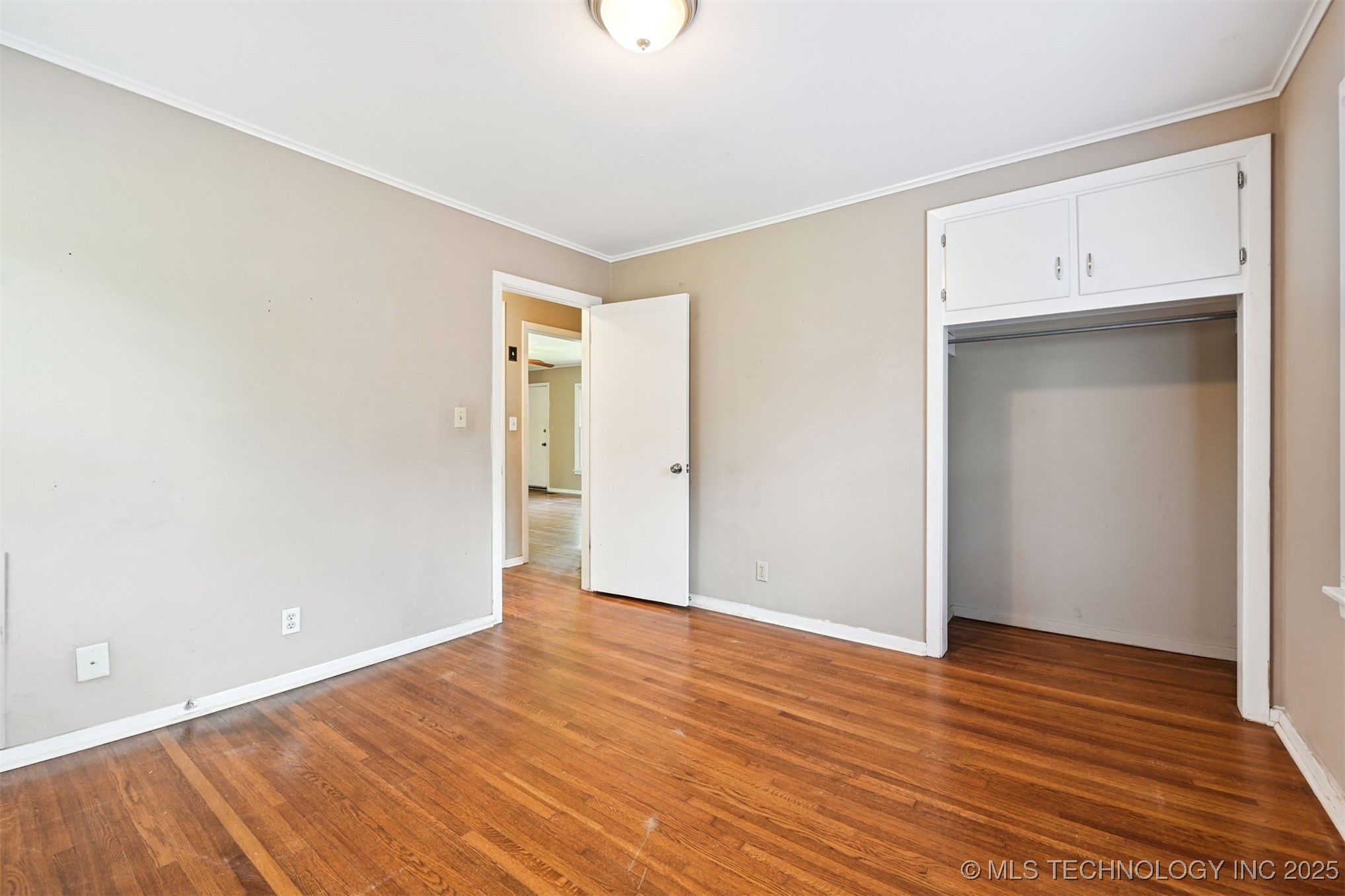 1422 E 52nd Street