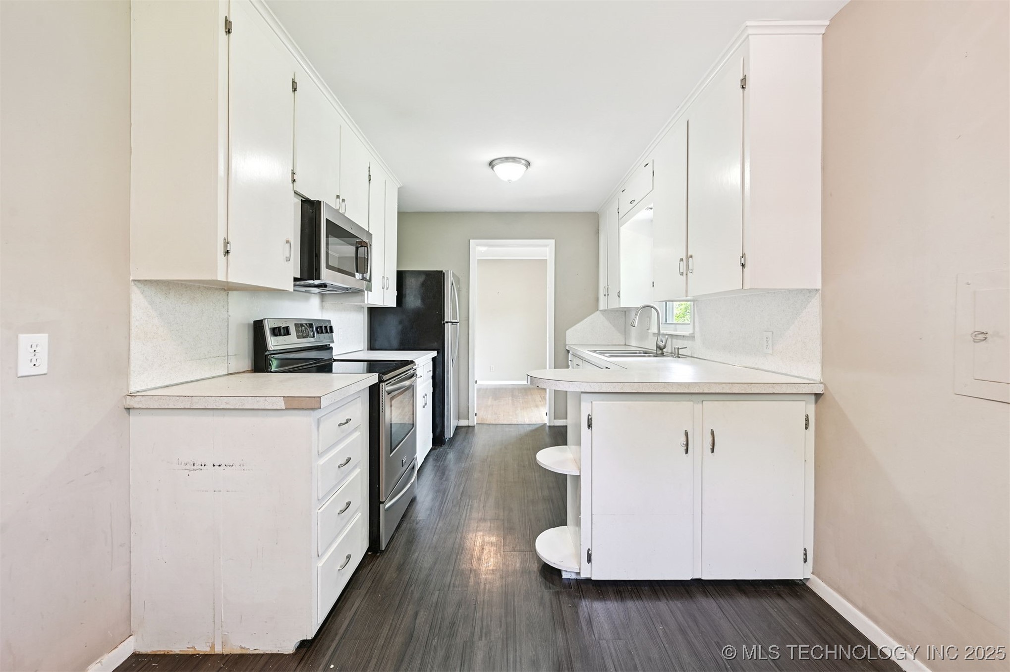 1422 E 52nd Street