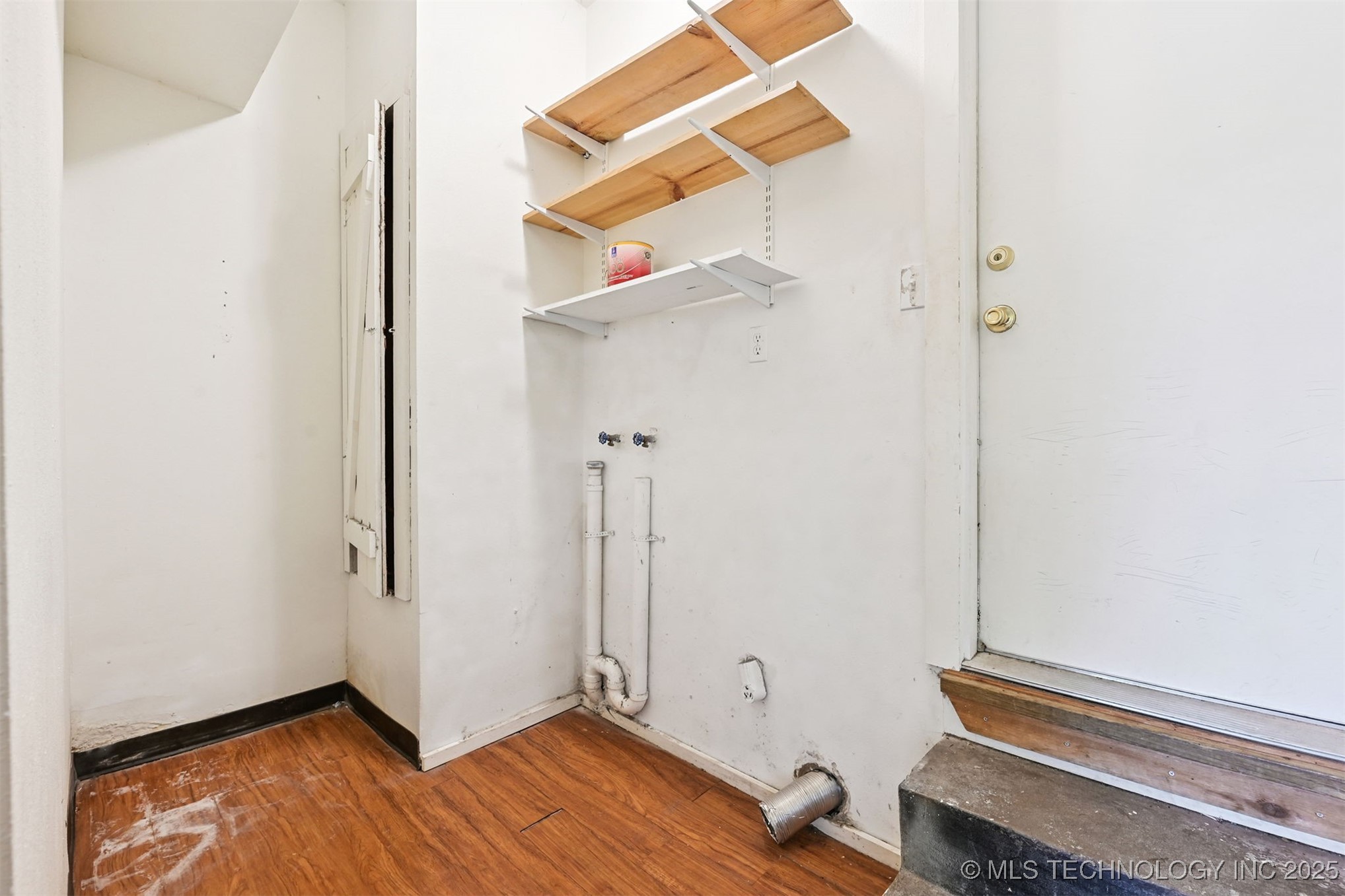 1422 E 52nd Street