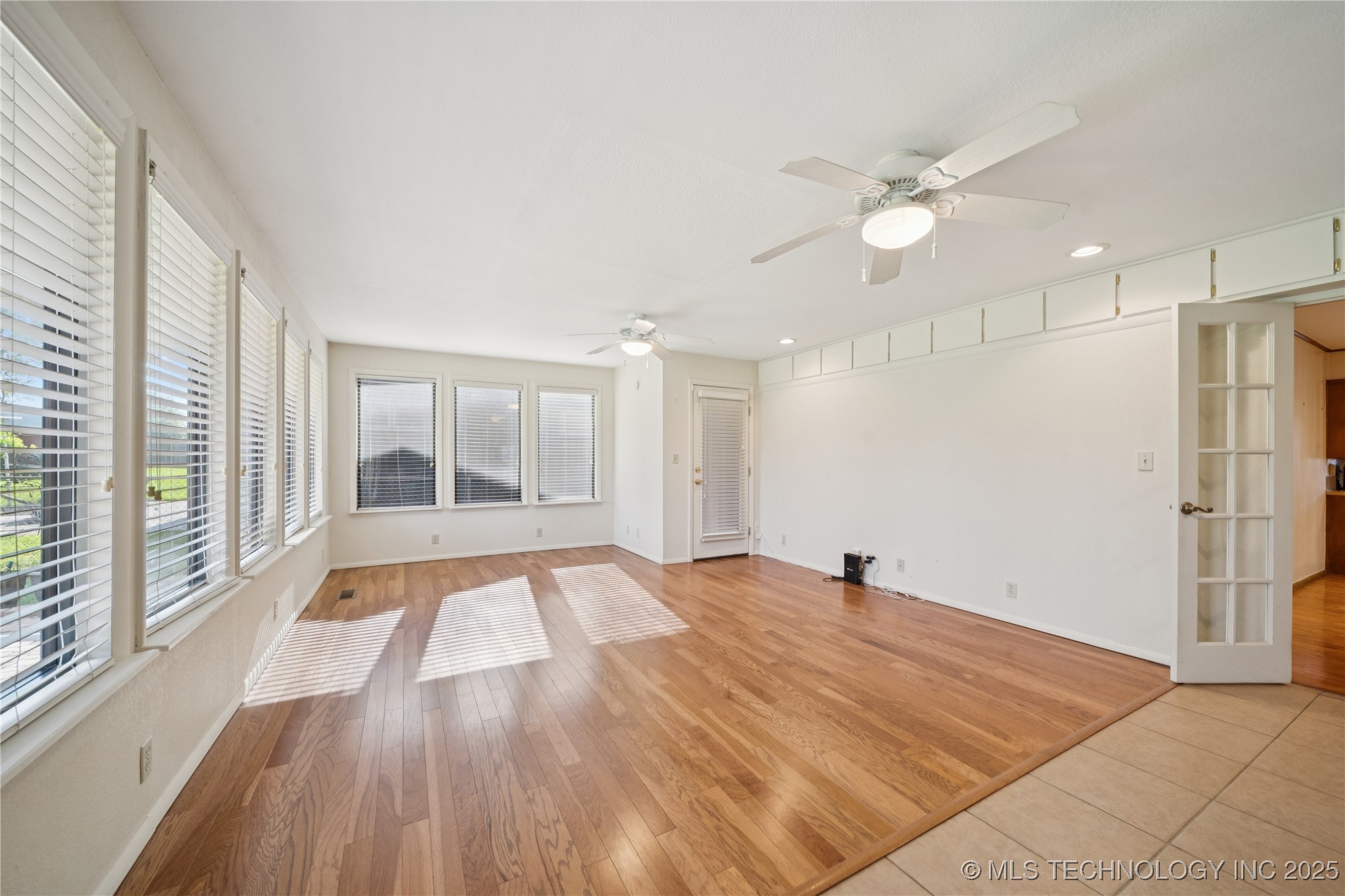 5350 E 27th Place