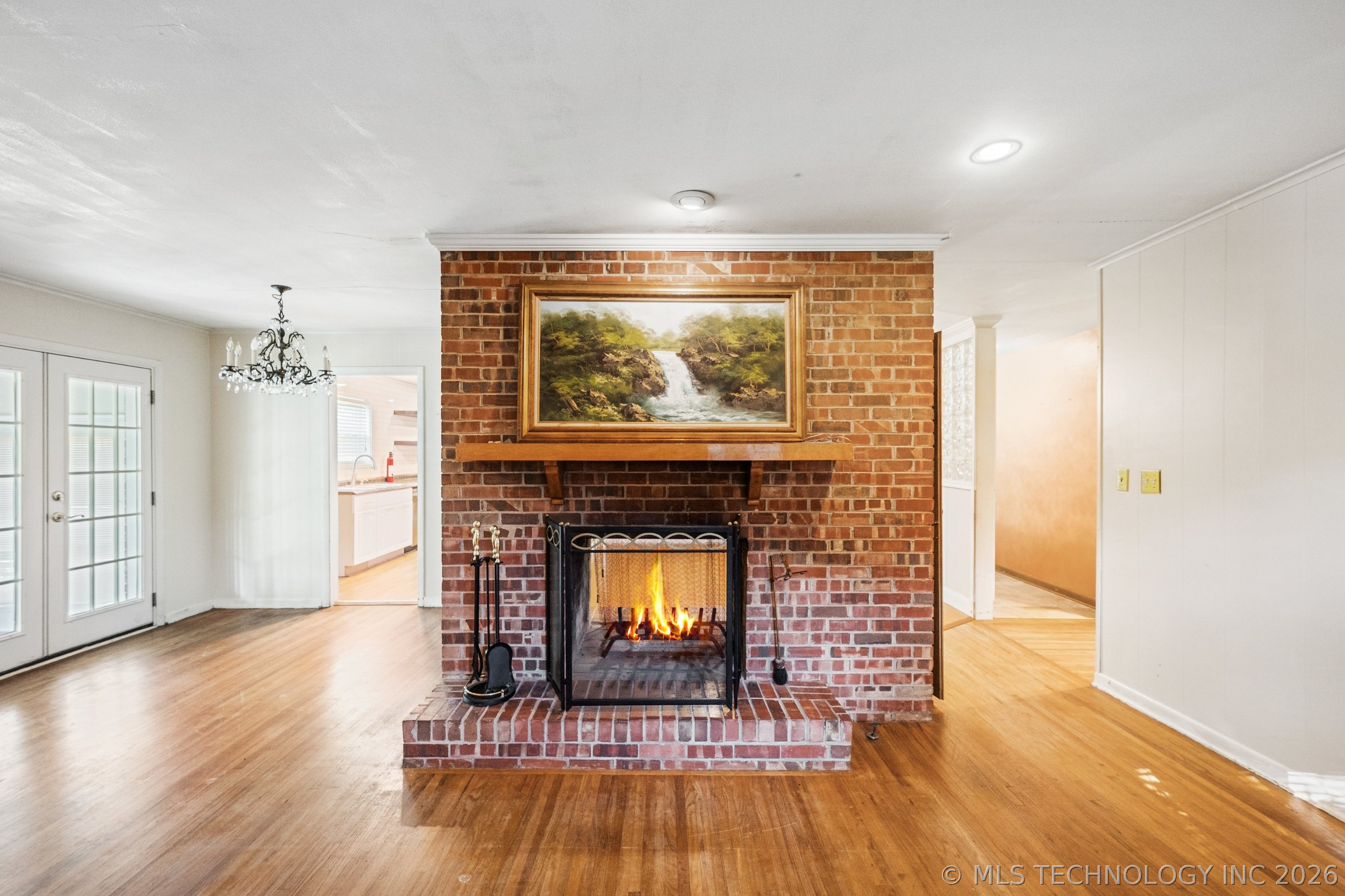 5116 E 27th Place