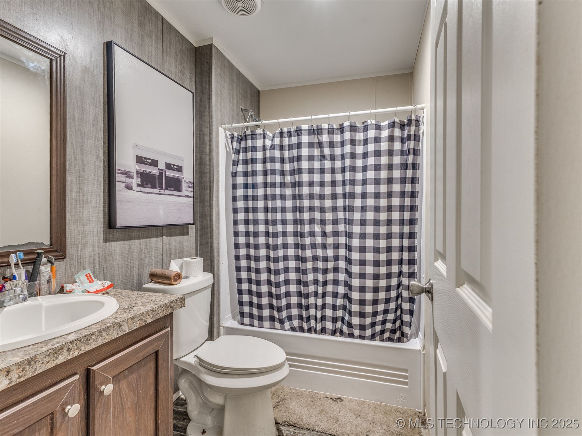 950 W 138th Place