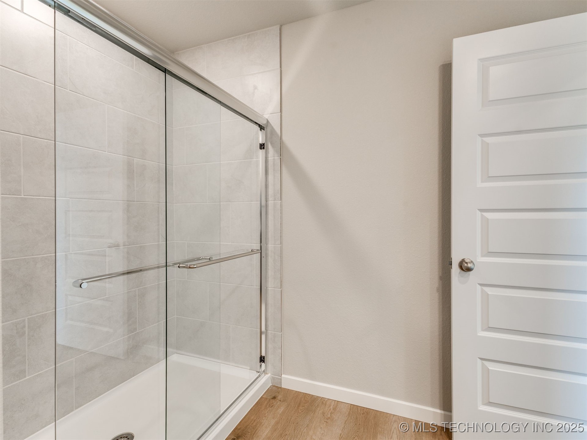 3506 N 37th Place