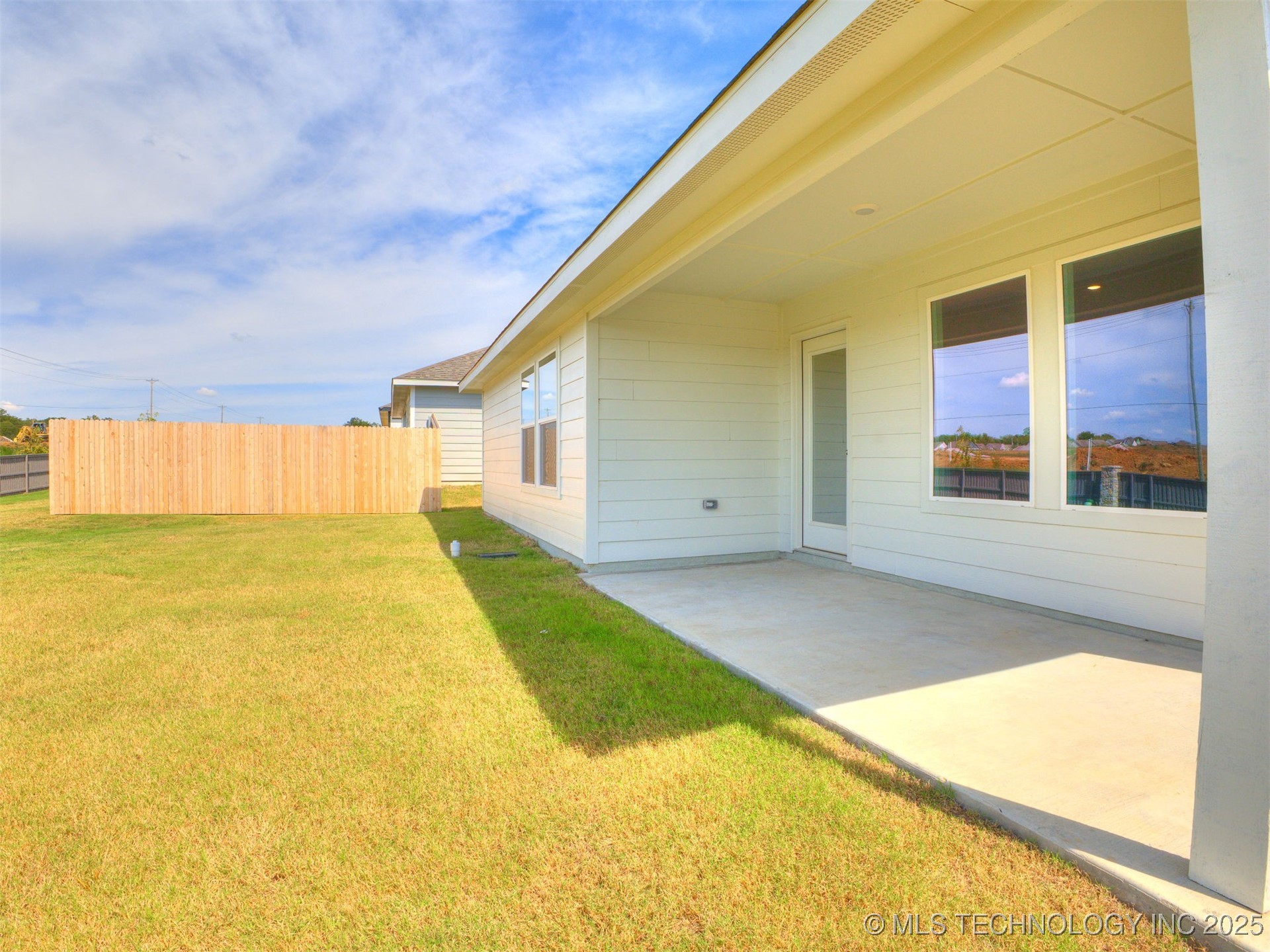 3506 N 37th Place