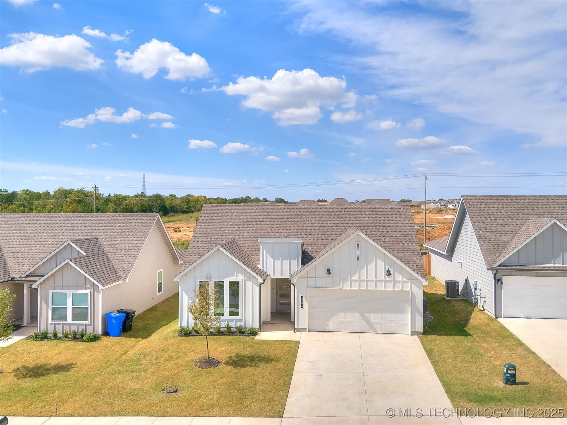 3506 N 37th Place