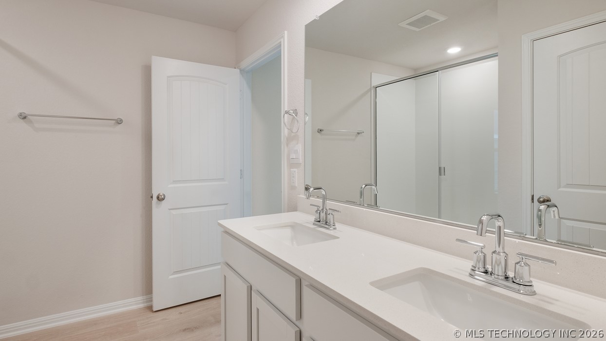 3510 N 35th Court