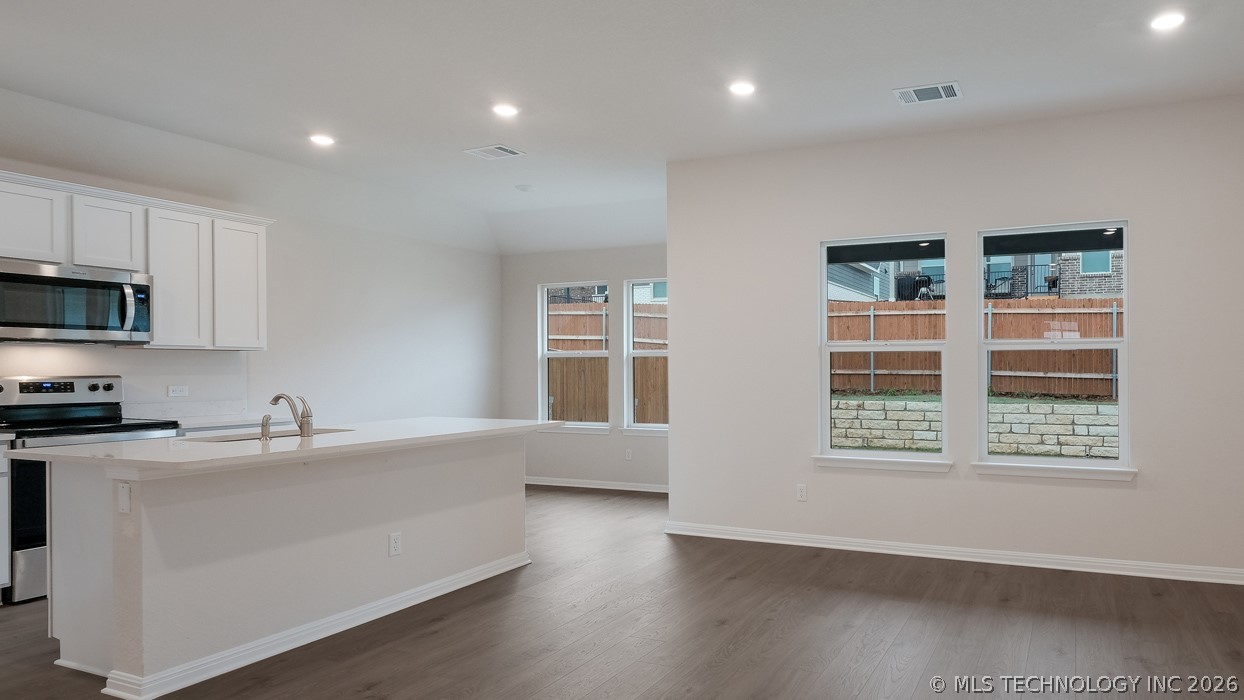 3510 N 35th Court