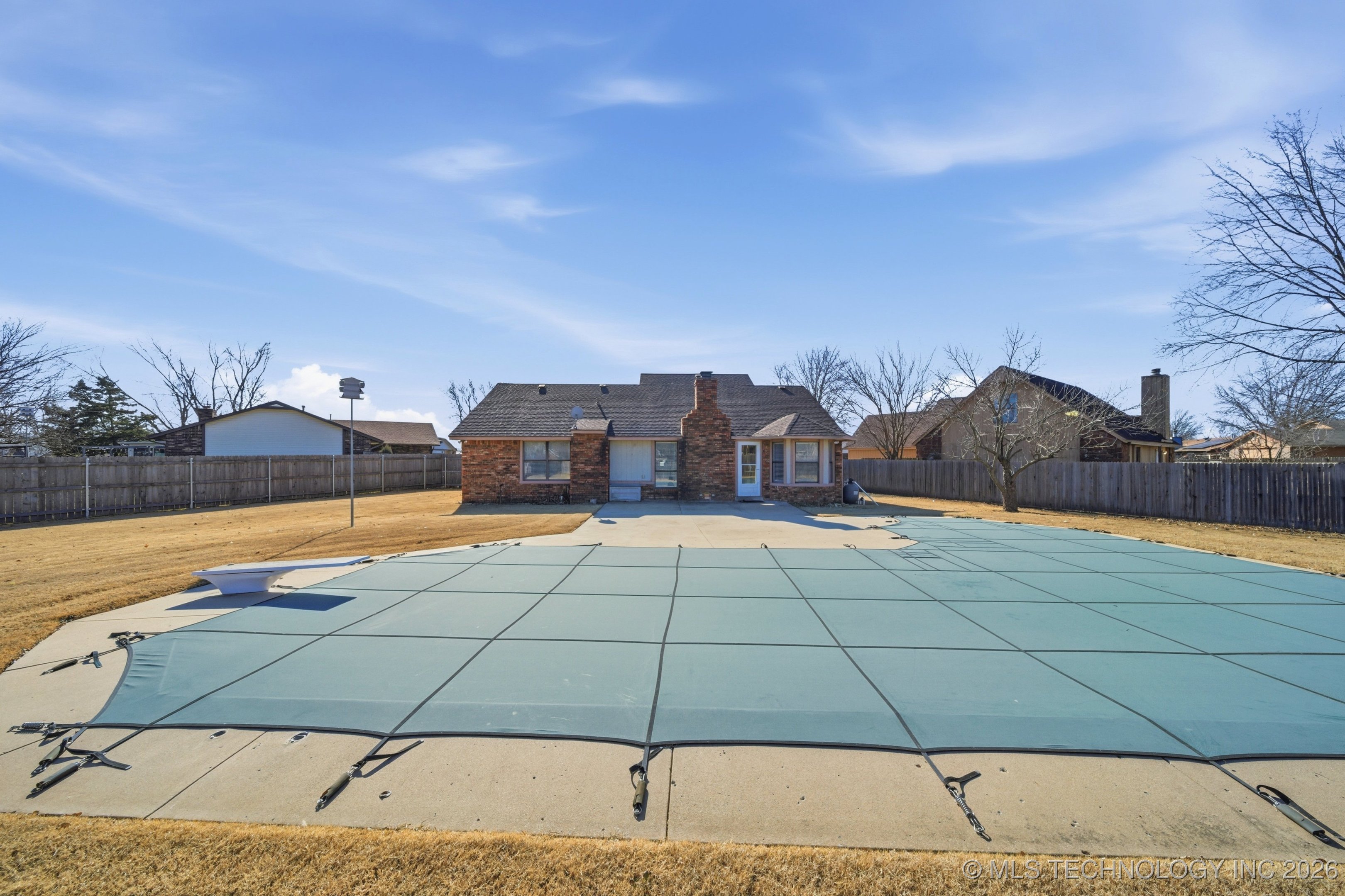 11829 E 80th Place North