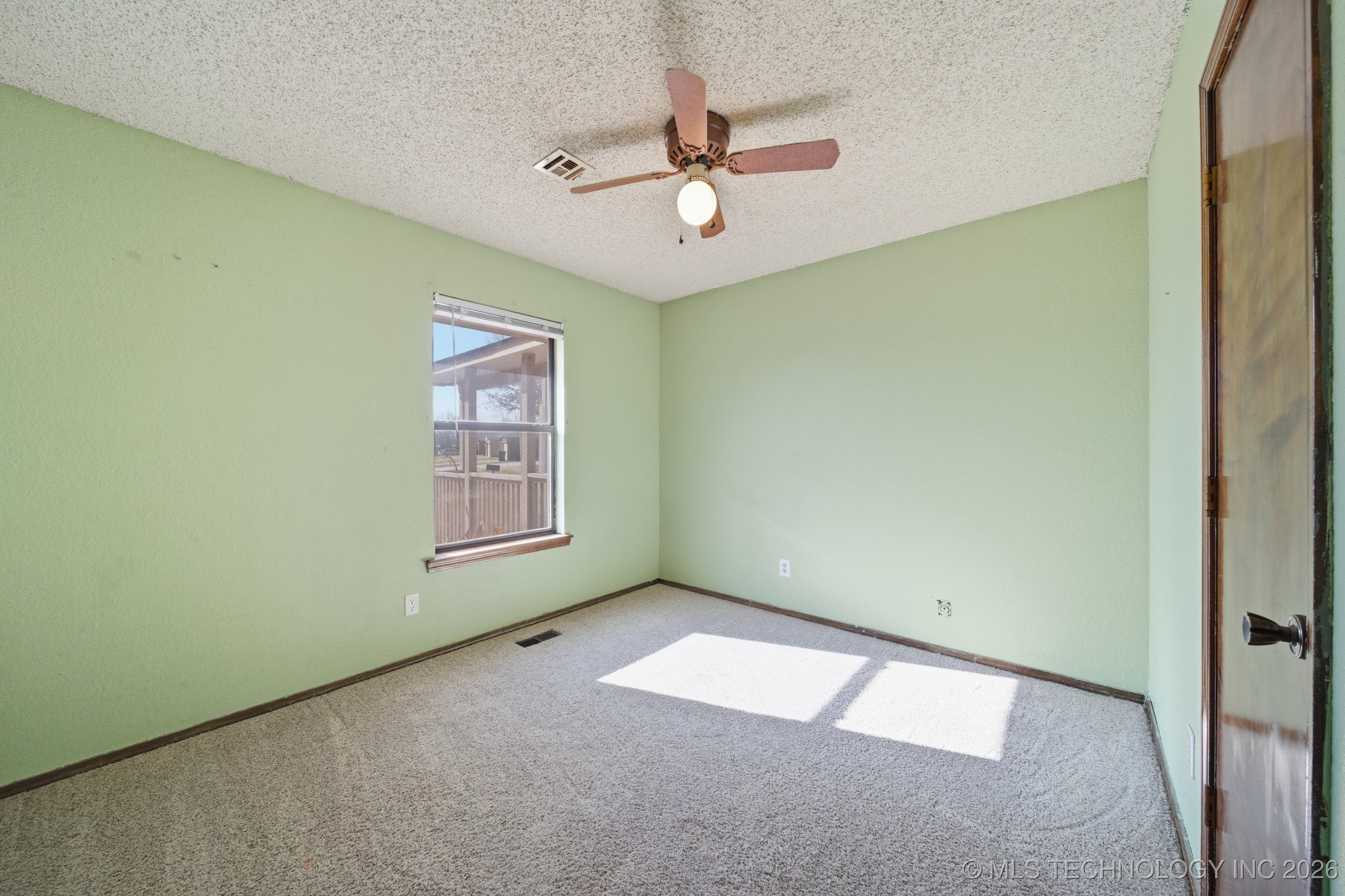 11829 E 80th Place North