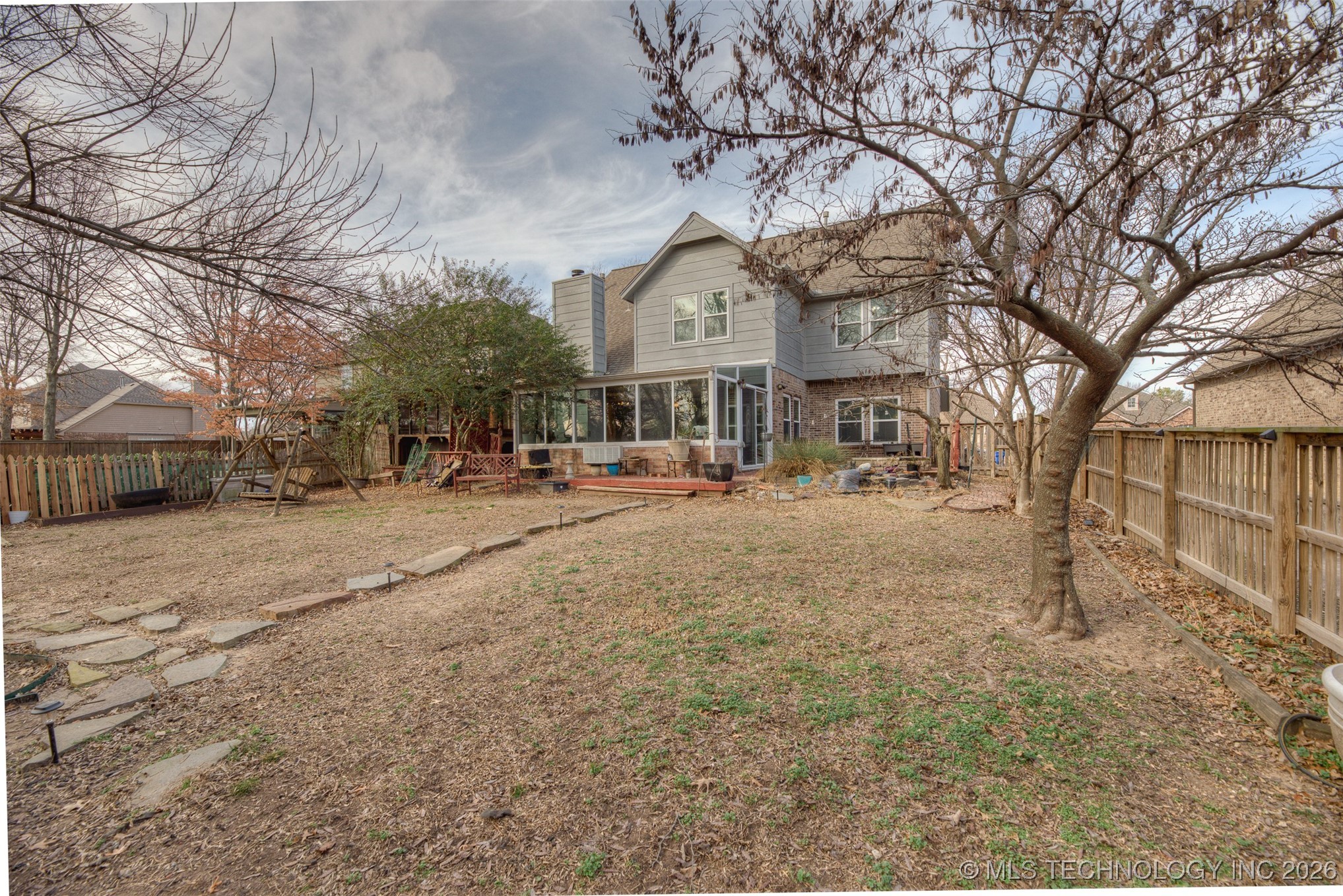 3325 W Freeport Street