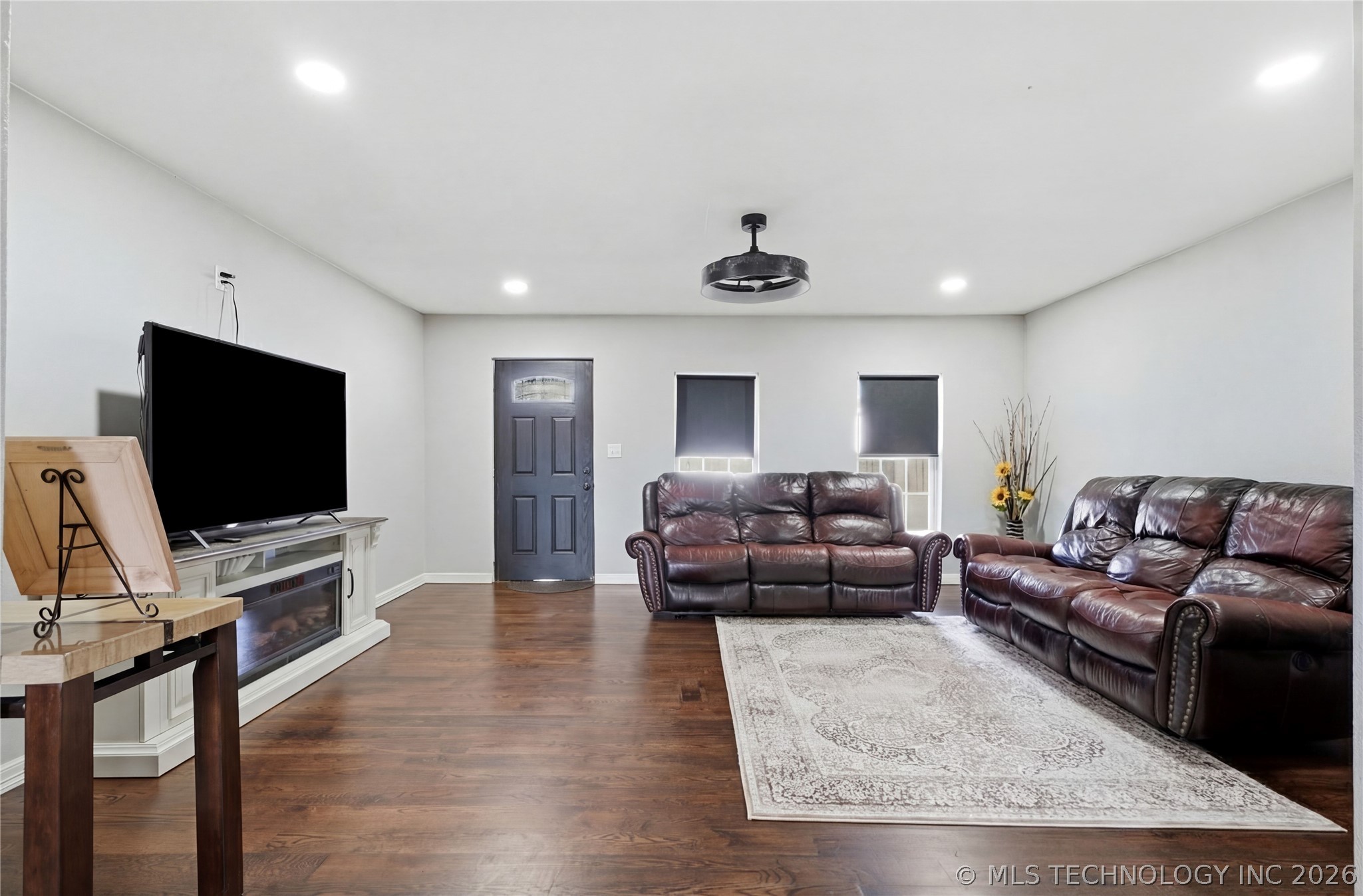 204 E J Street