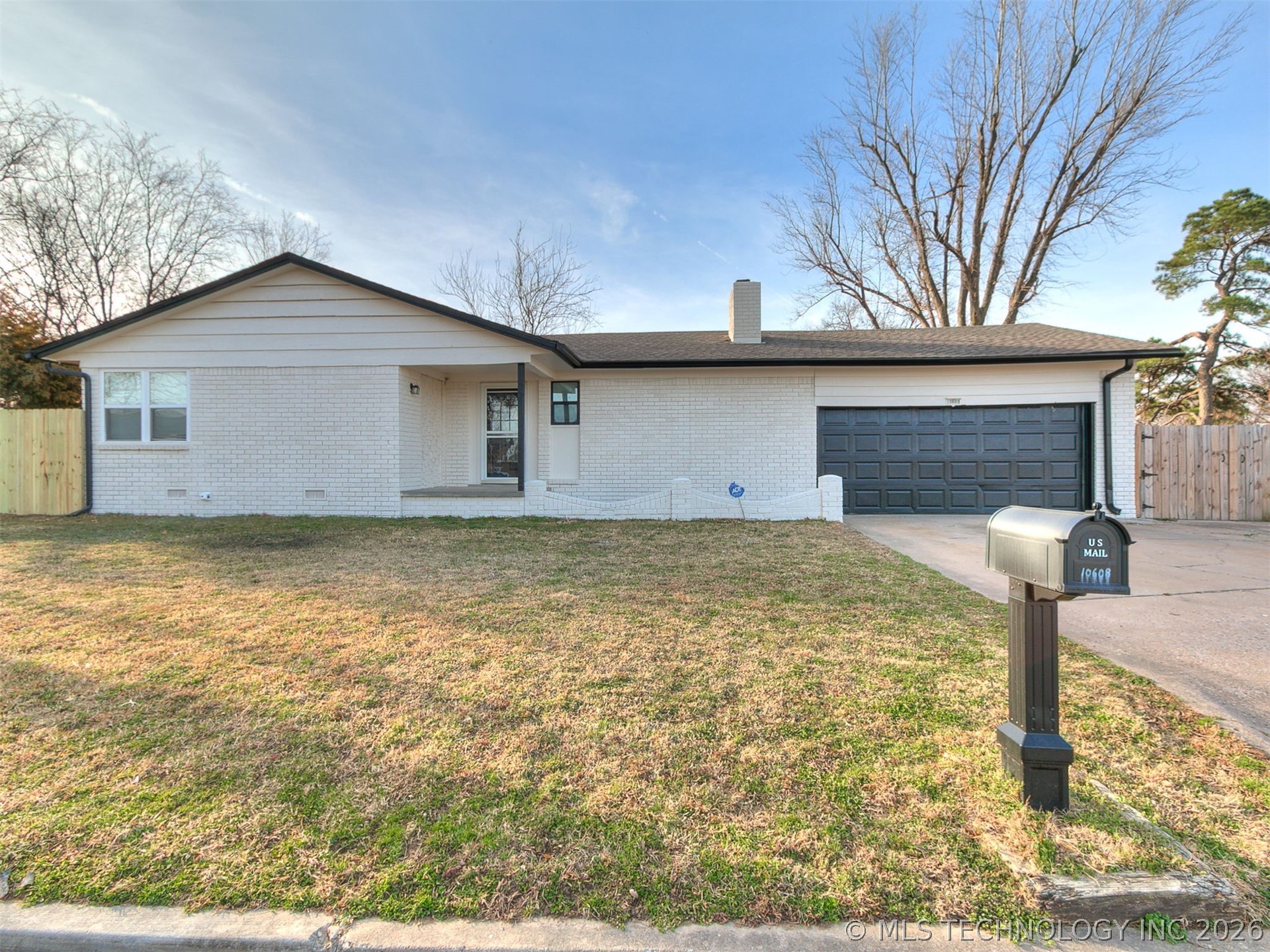 10608 E 21st Place