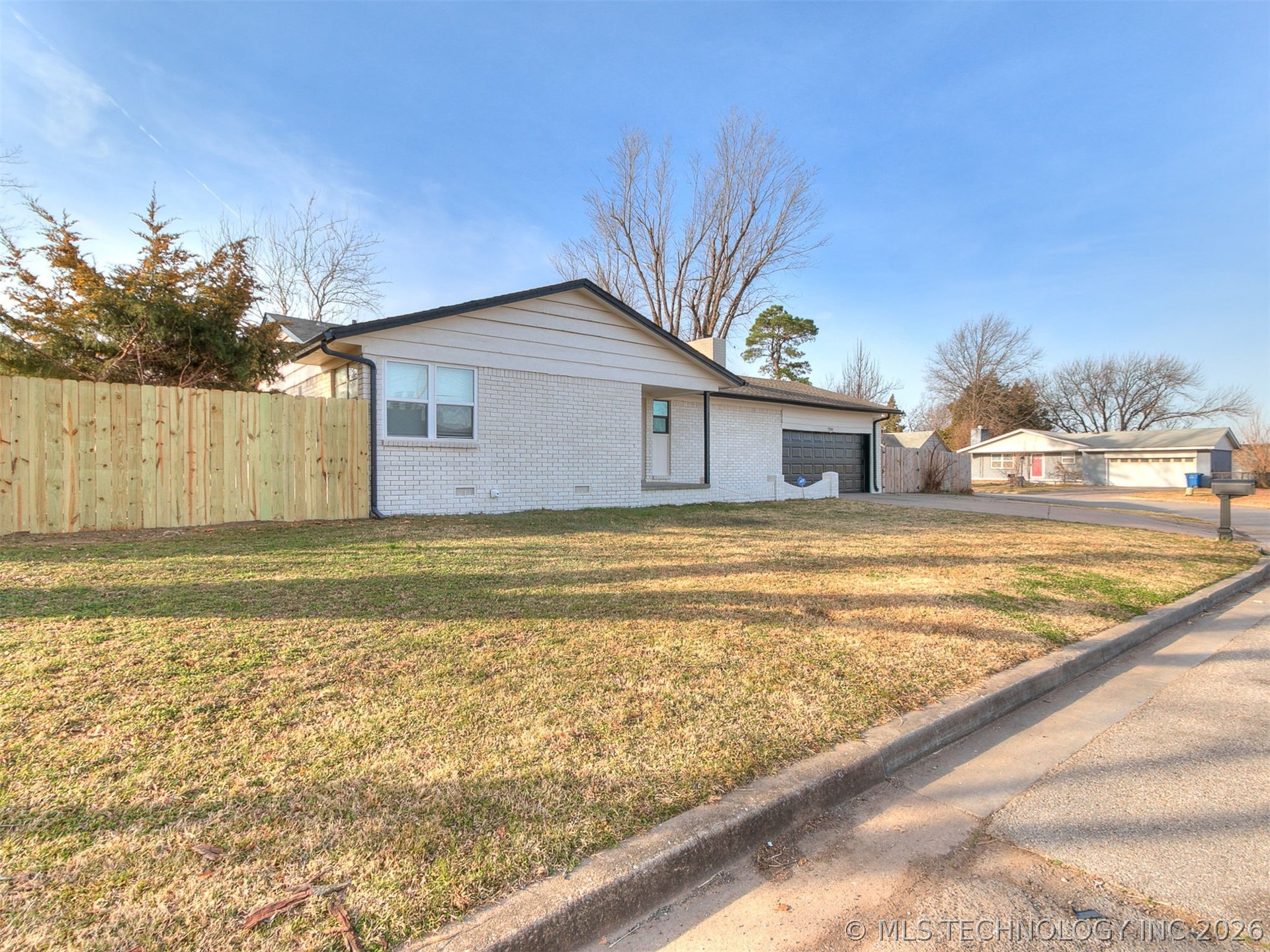 10608 E 21st Place