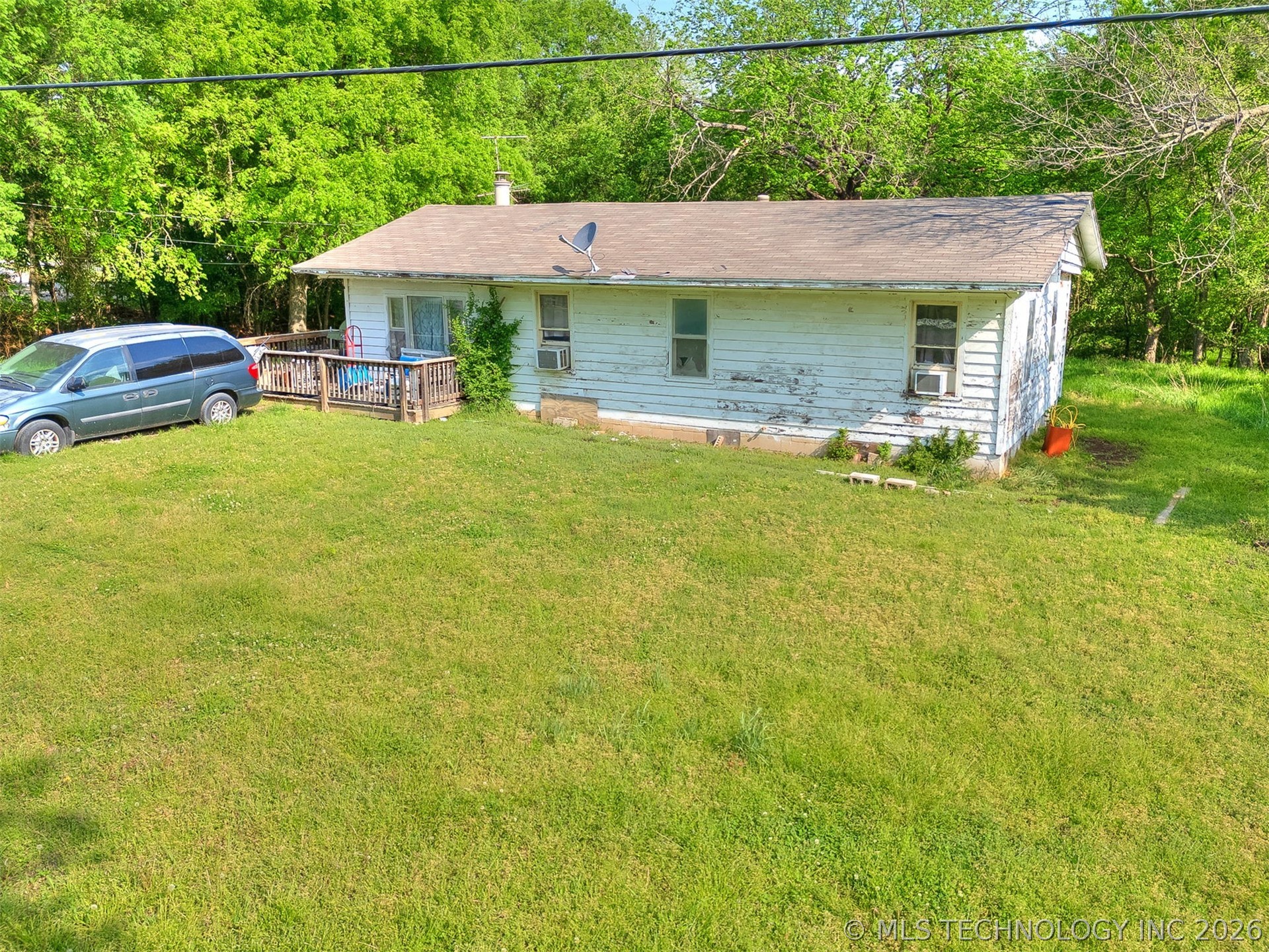 8801 E 98th Street N