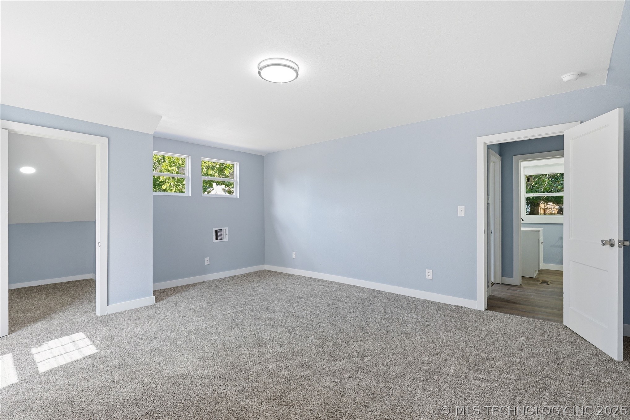 227 S 11th Street