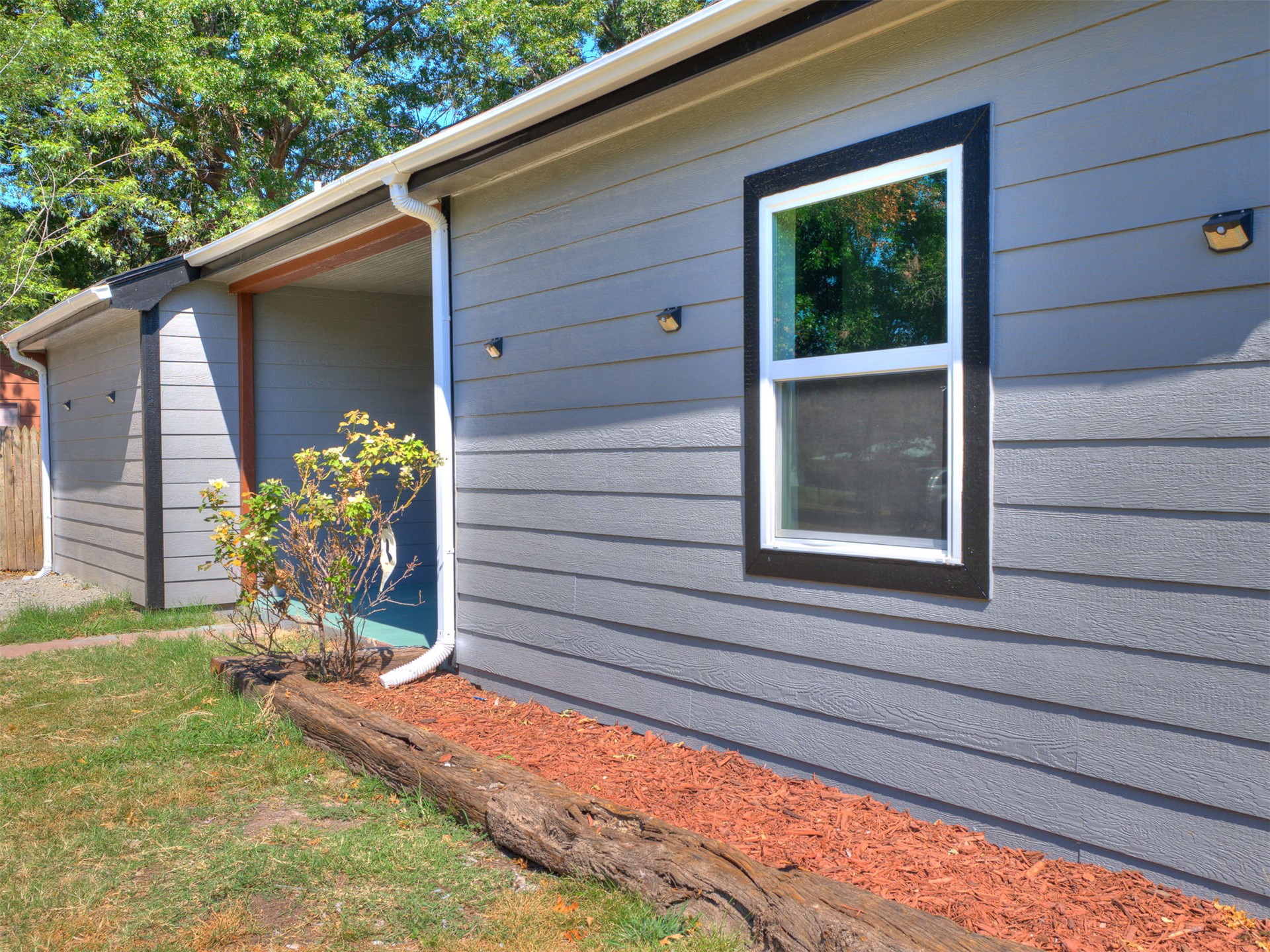 5208 Denison