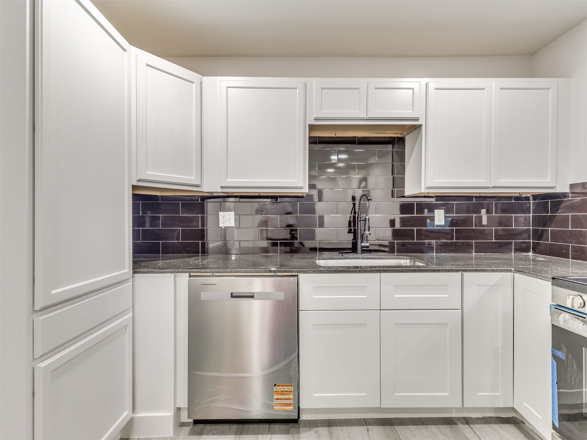 5208 Denison