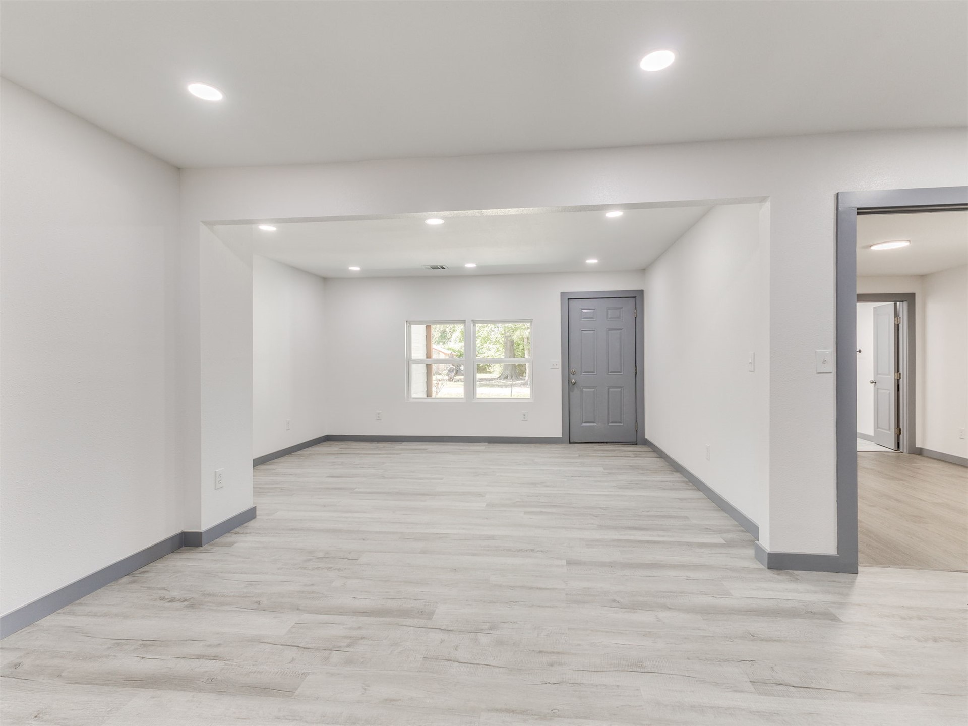 5208 Denison