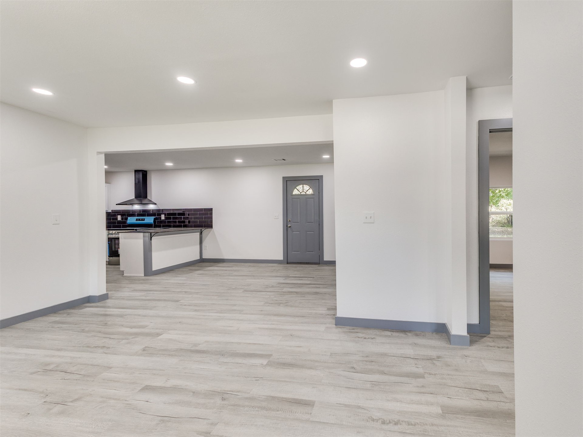 5208 Denison