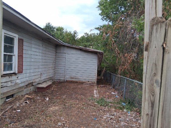 653 N 12th Street