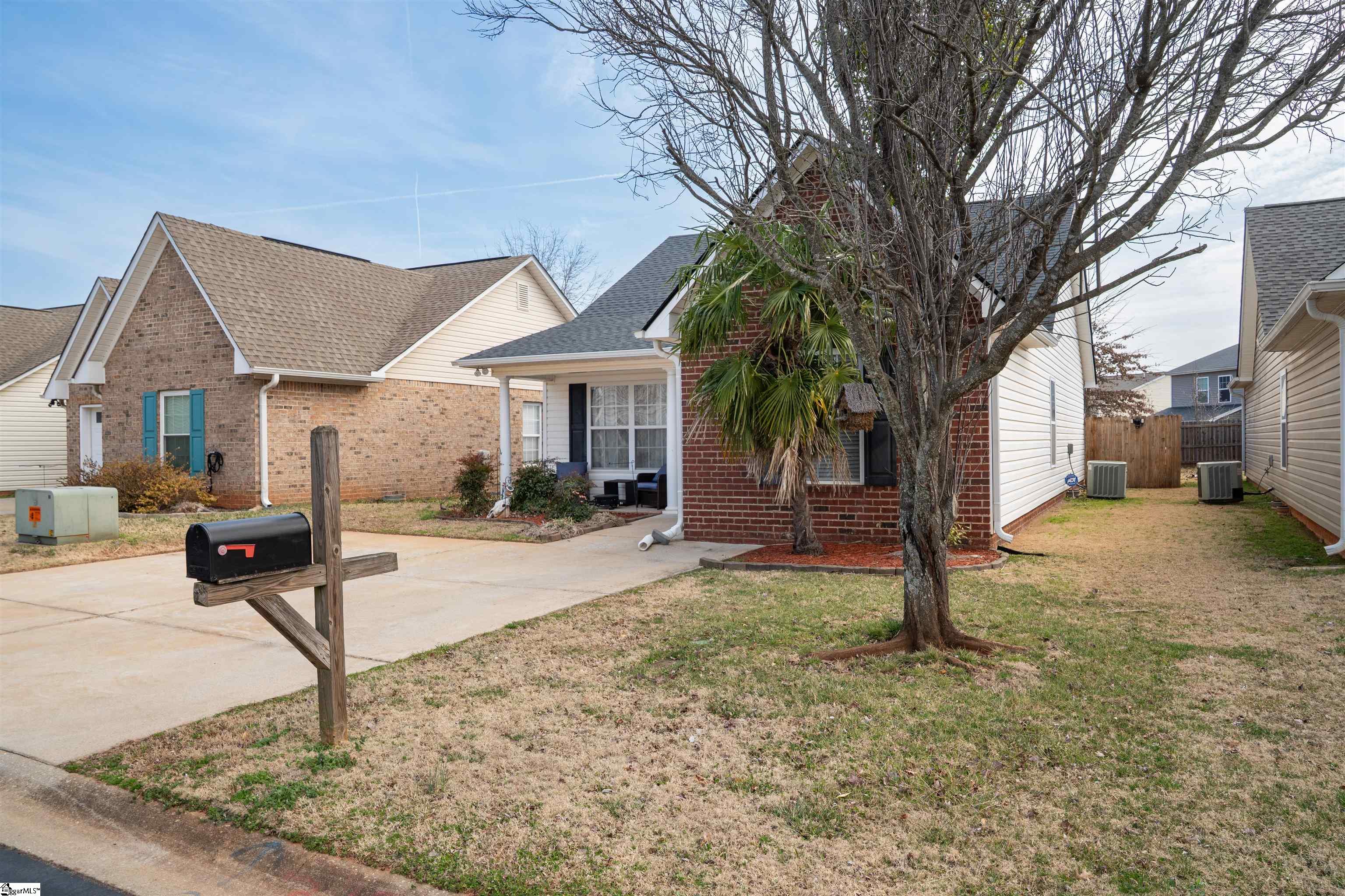331 S Ivestor Court