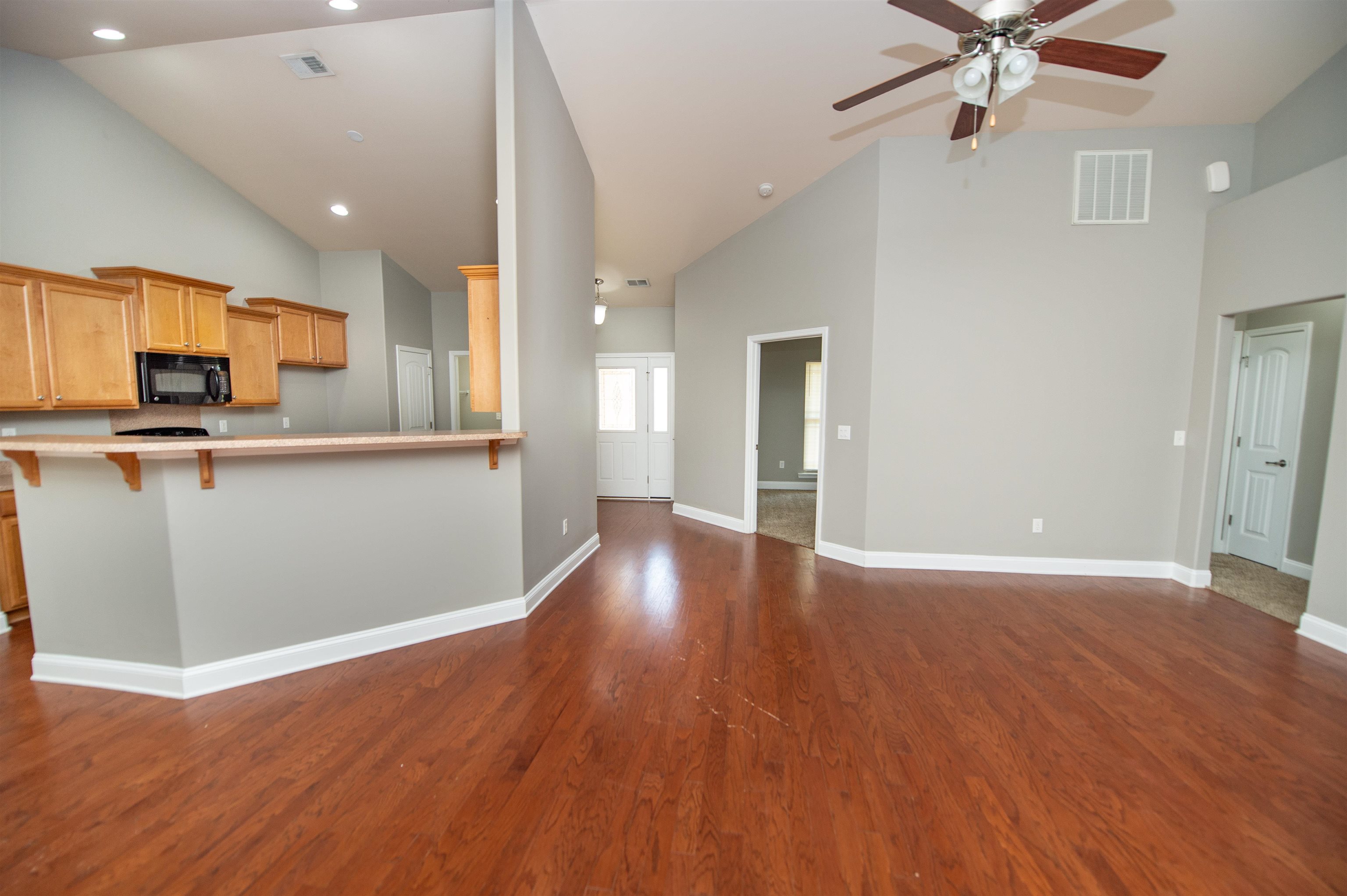 847 Bayshore Lane