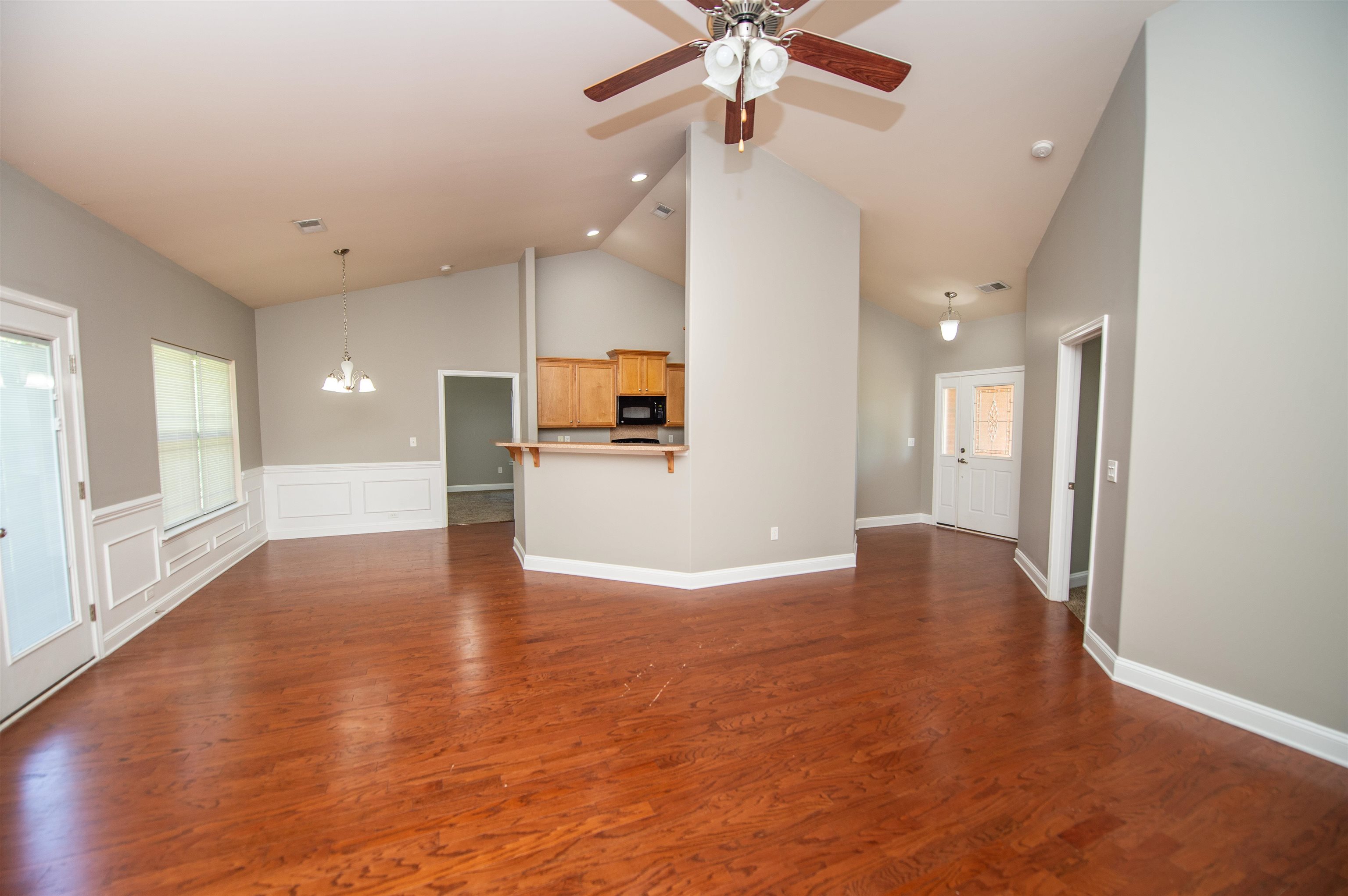 847 Bayshore Lane