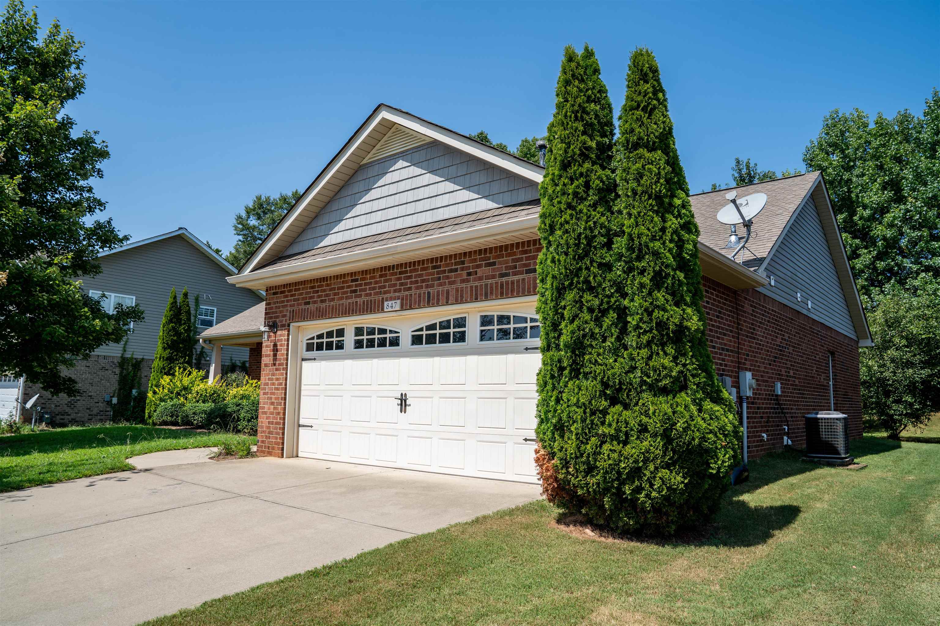 847 Bayshore Lane