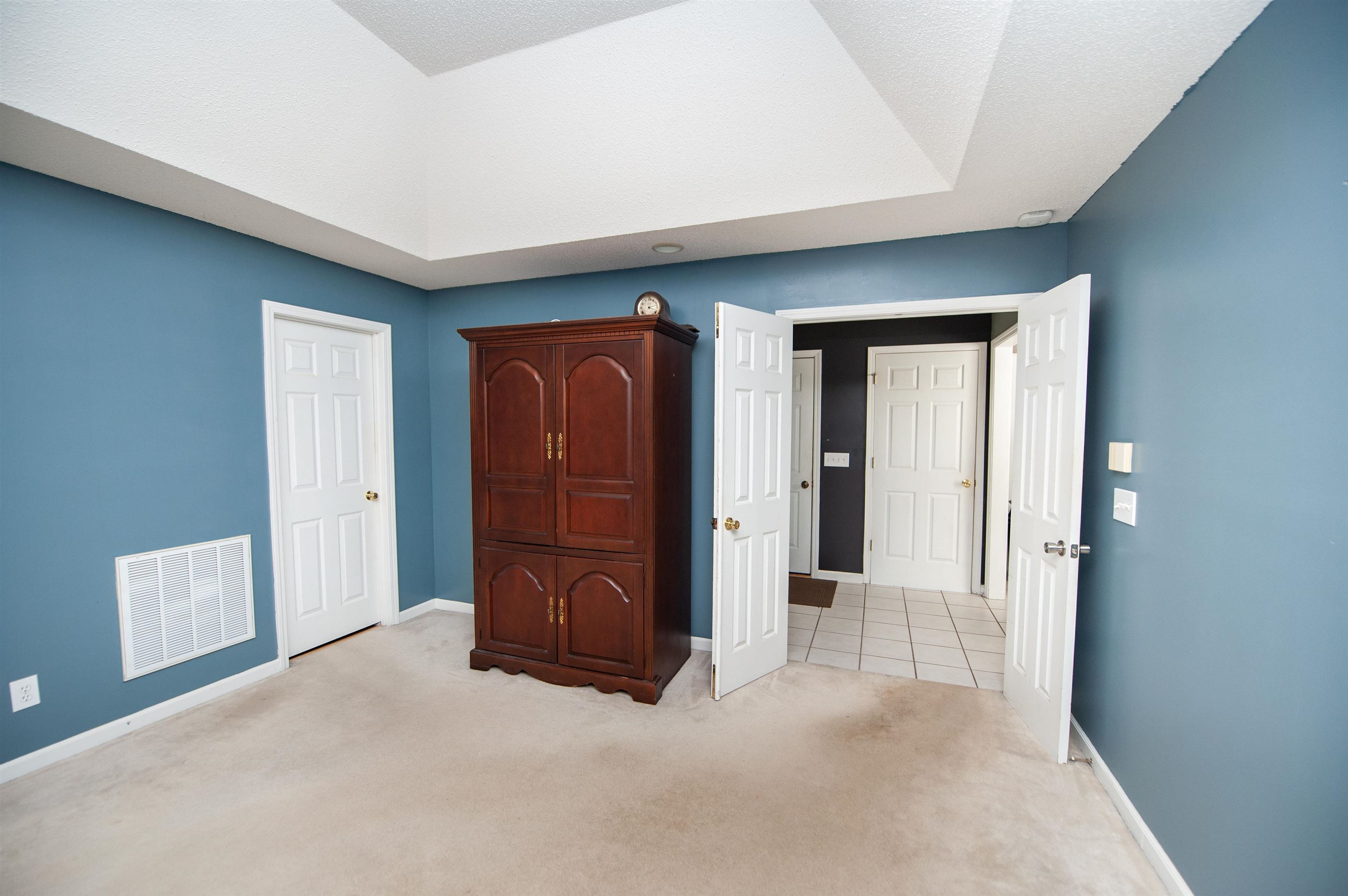 12 Gerru Court