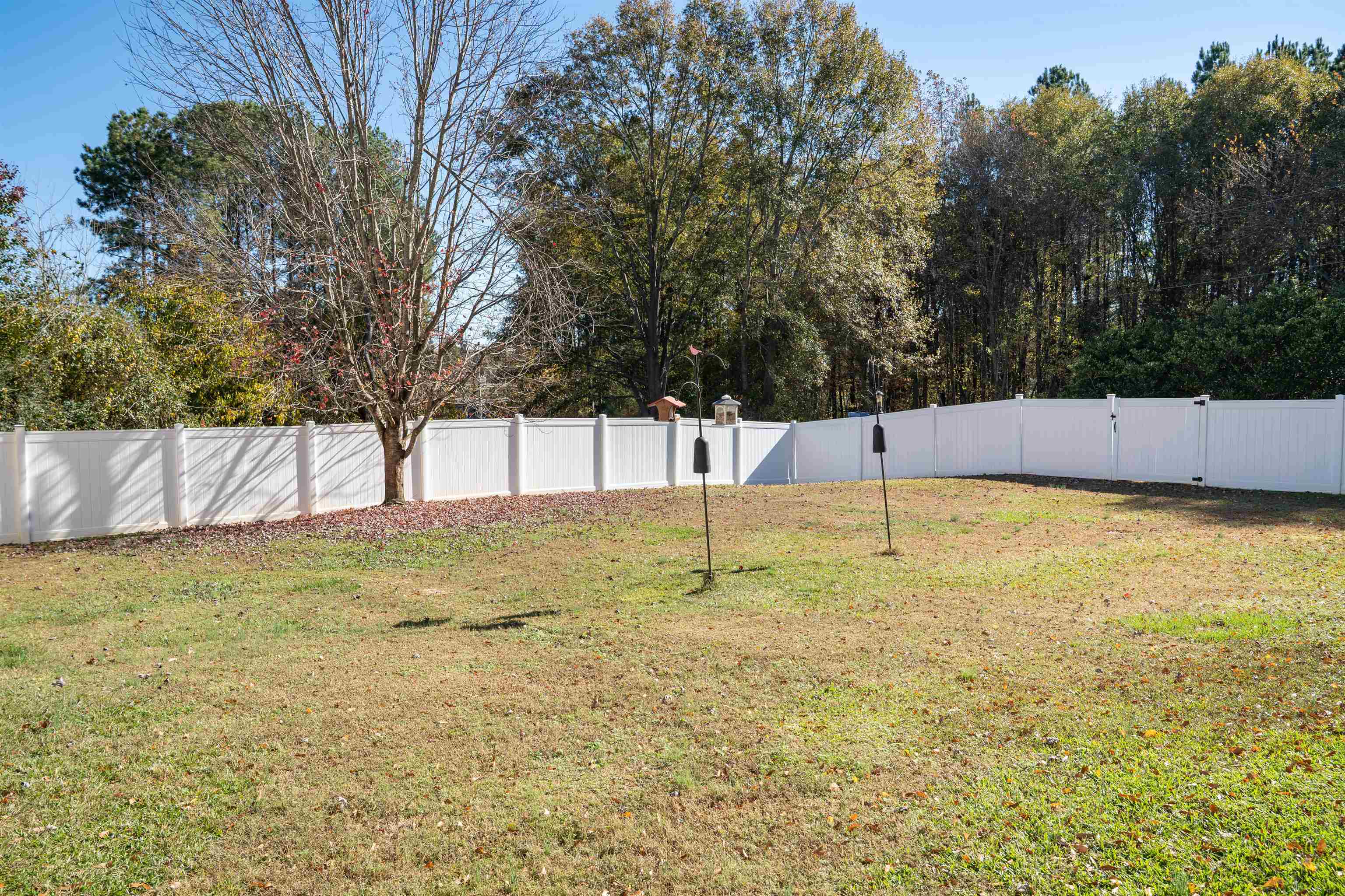 209 N Hill Drive