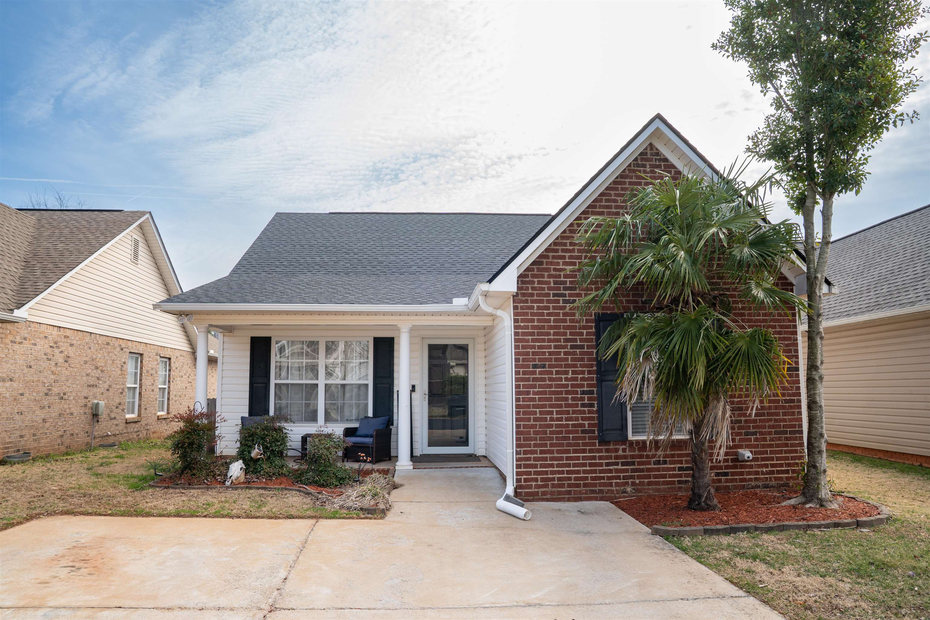 331 S Ivestor Court