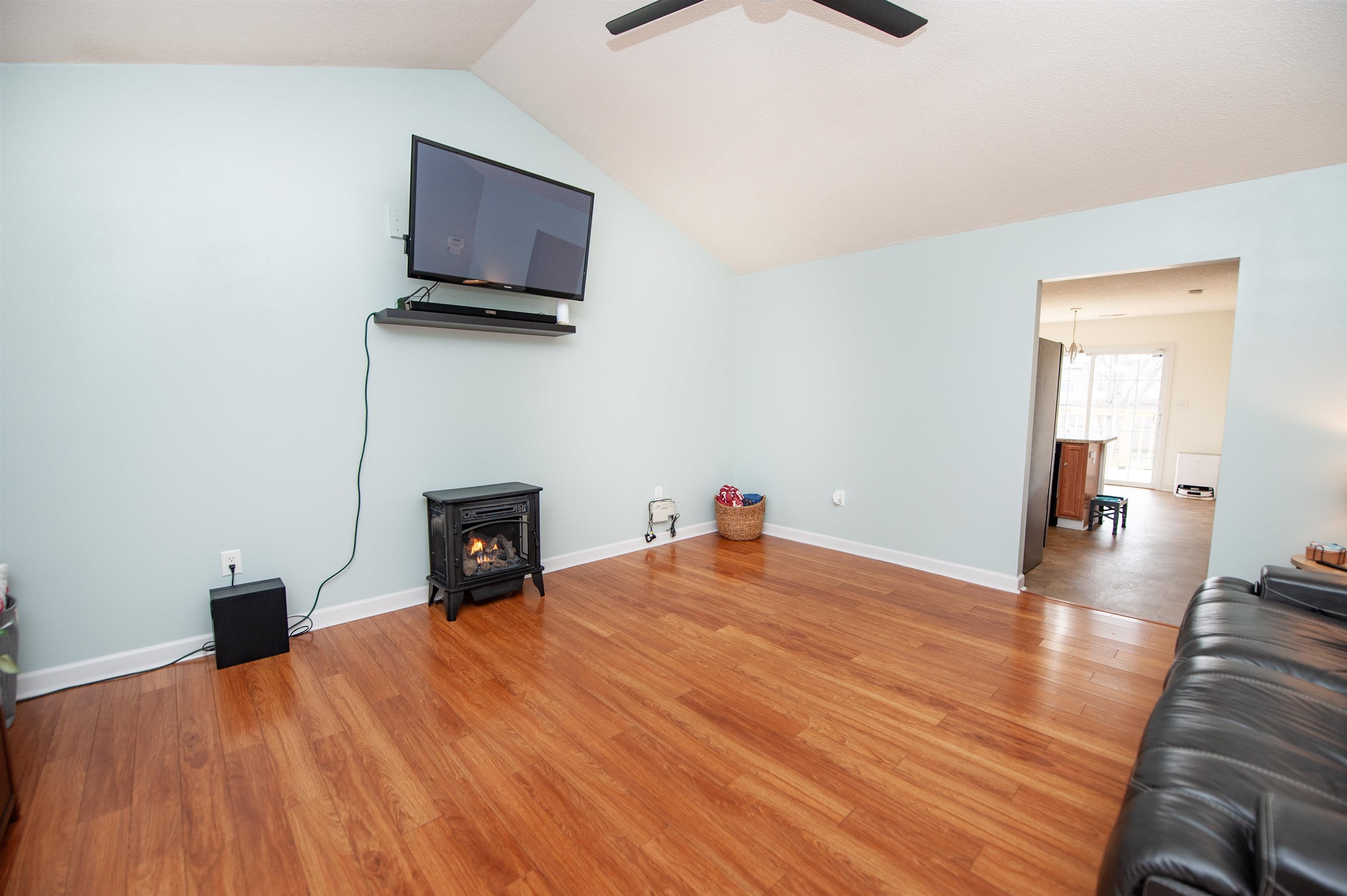331 S Ivestor Court