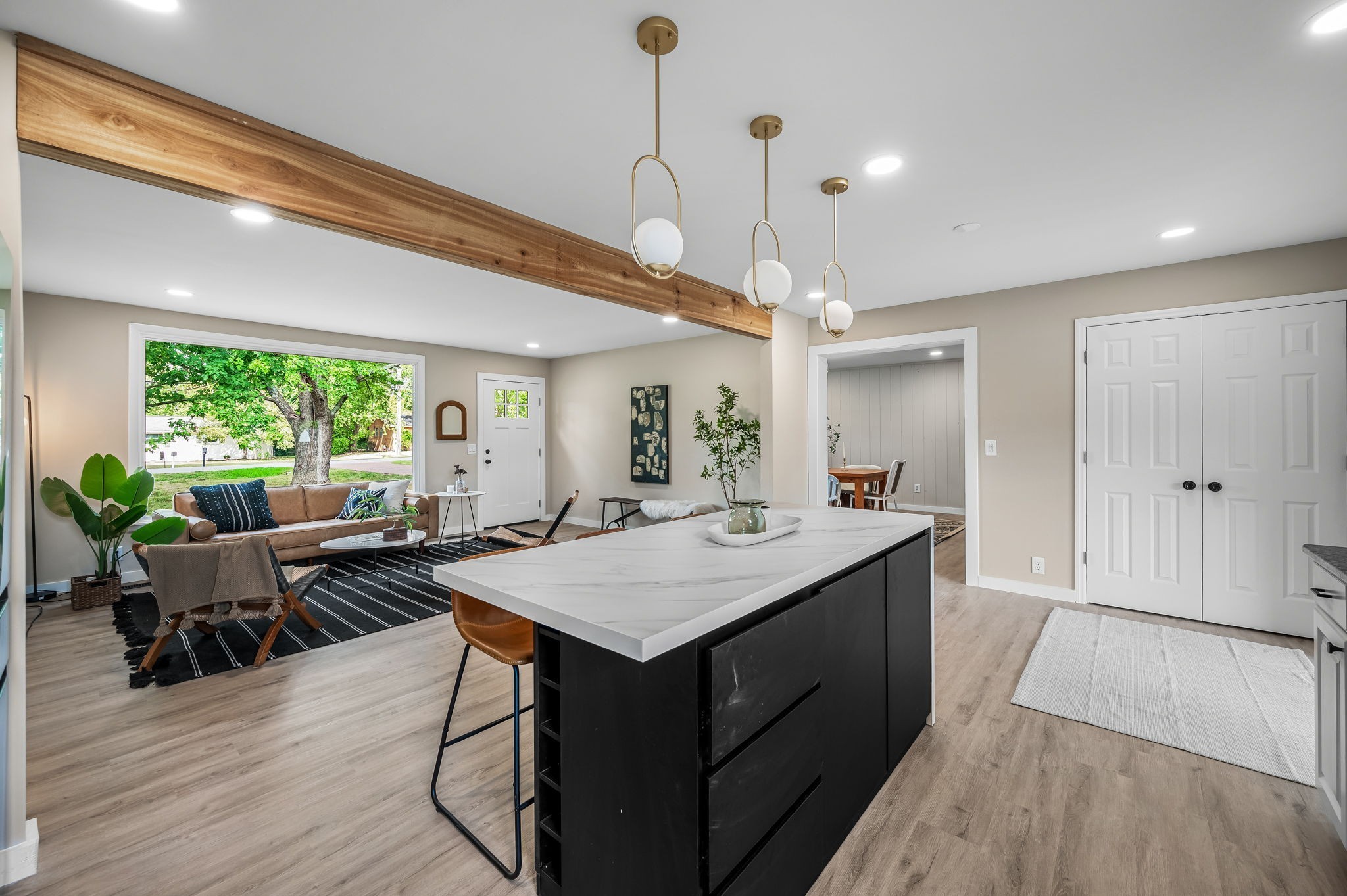 404 Meadowgreen Dr